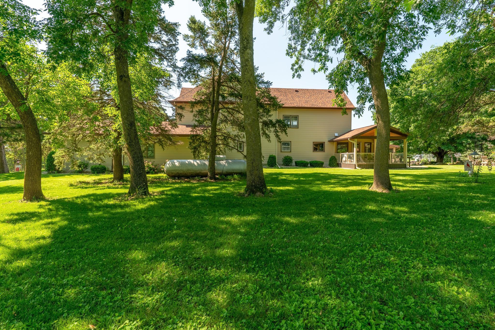 main property photo 35