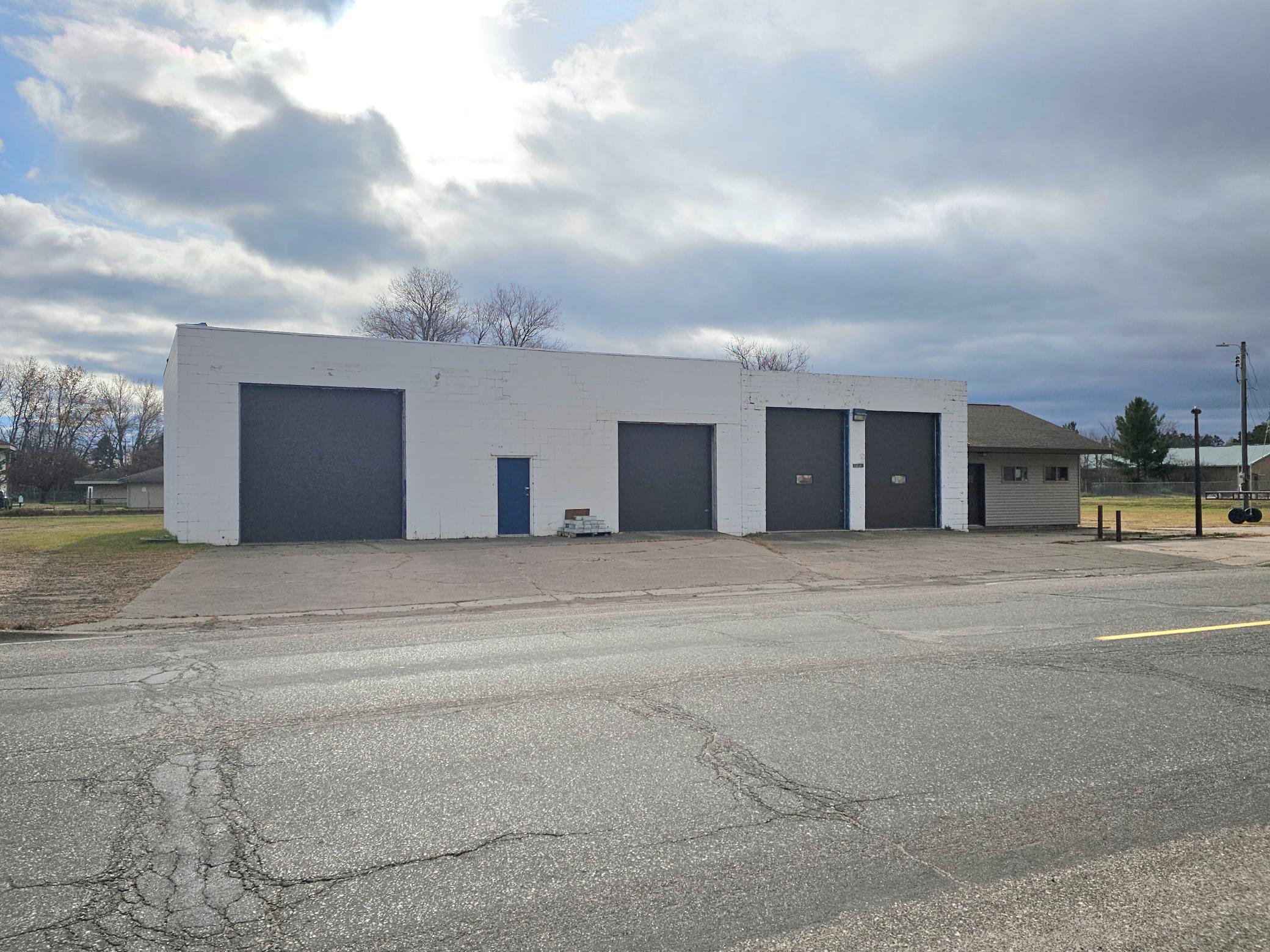 main property photo 3