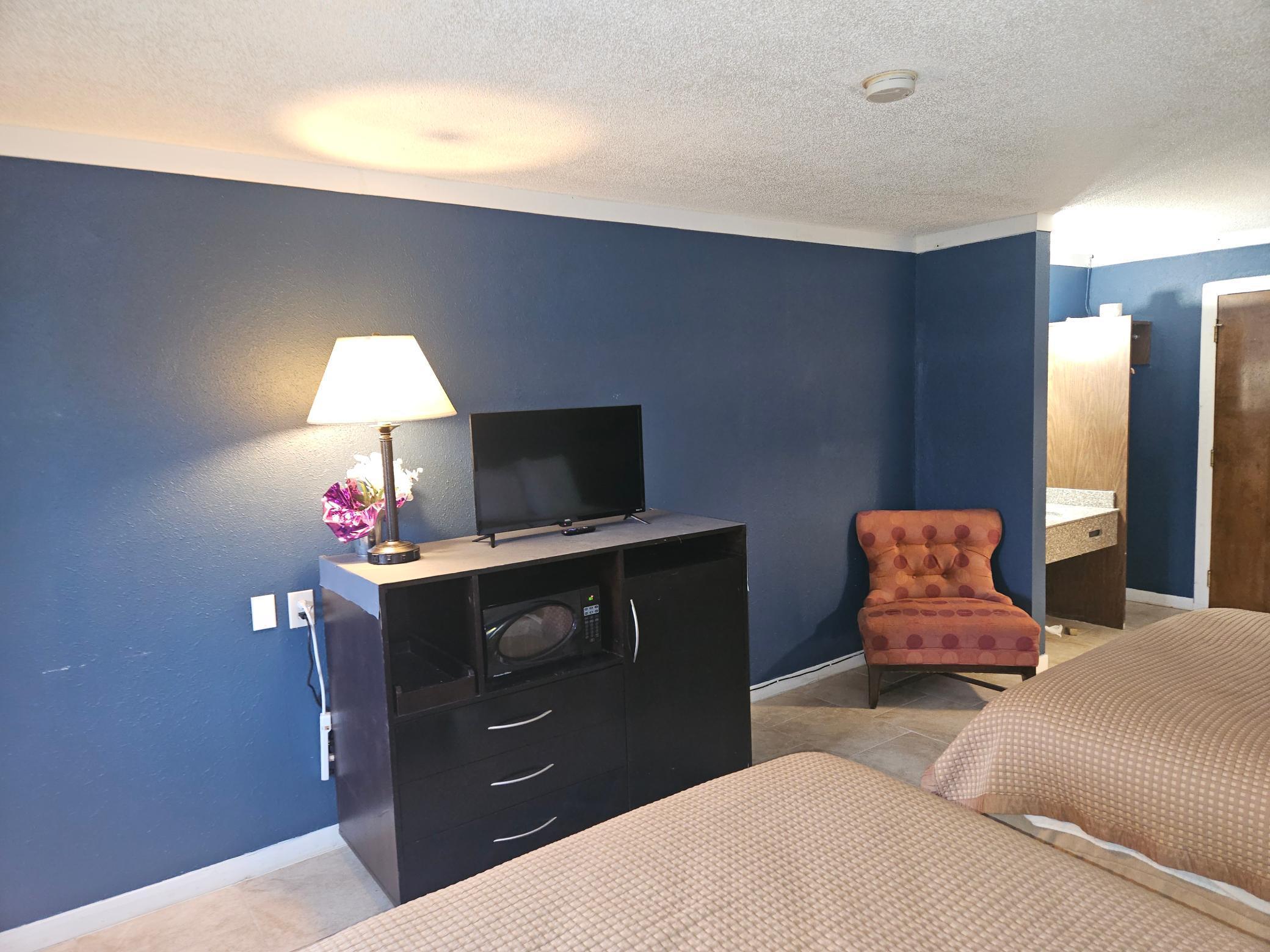 main property photo 16