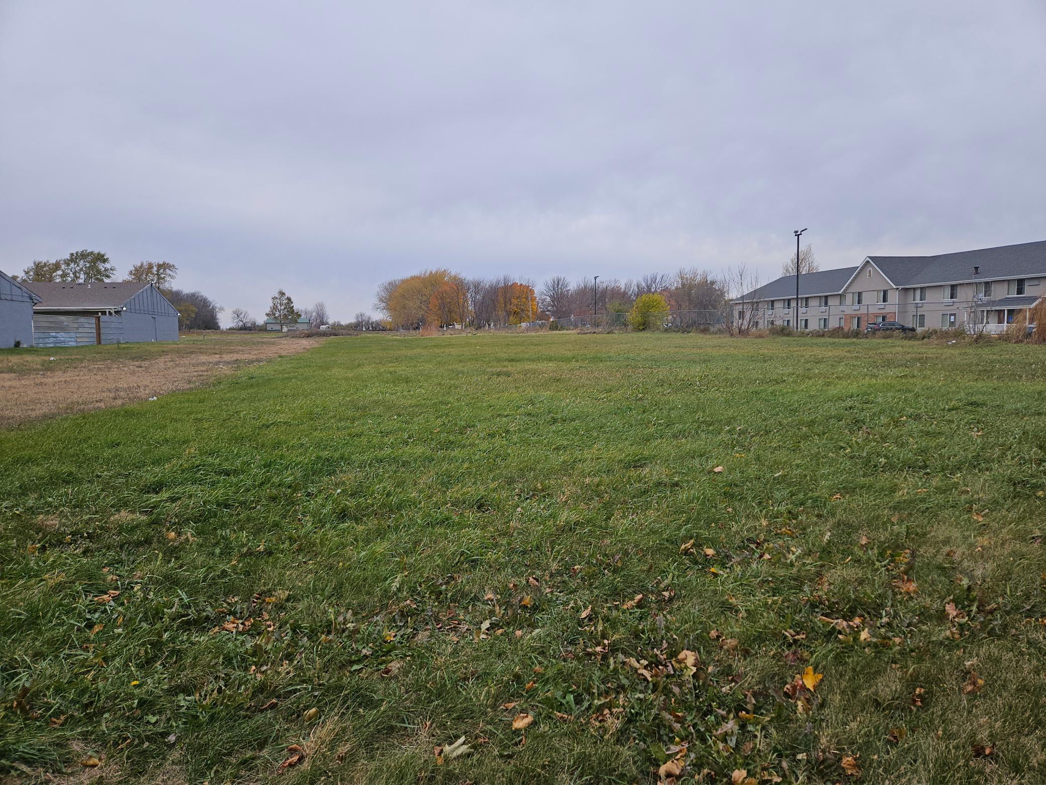 main property photo 26