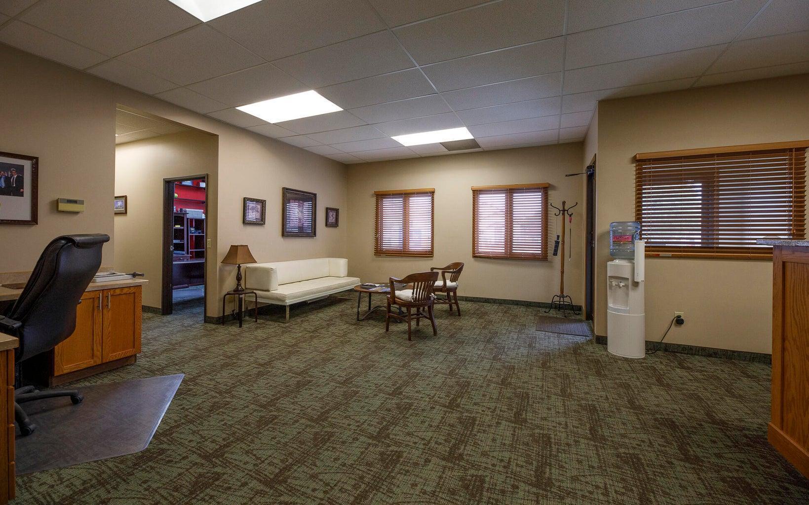 main property photo 6