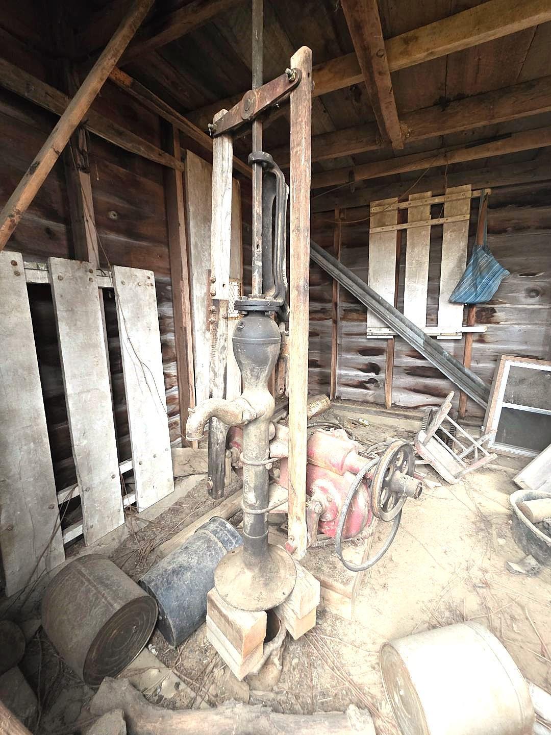 main property photo 4