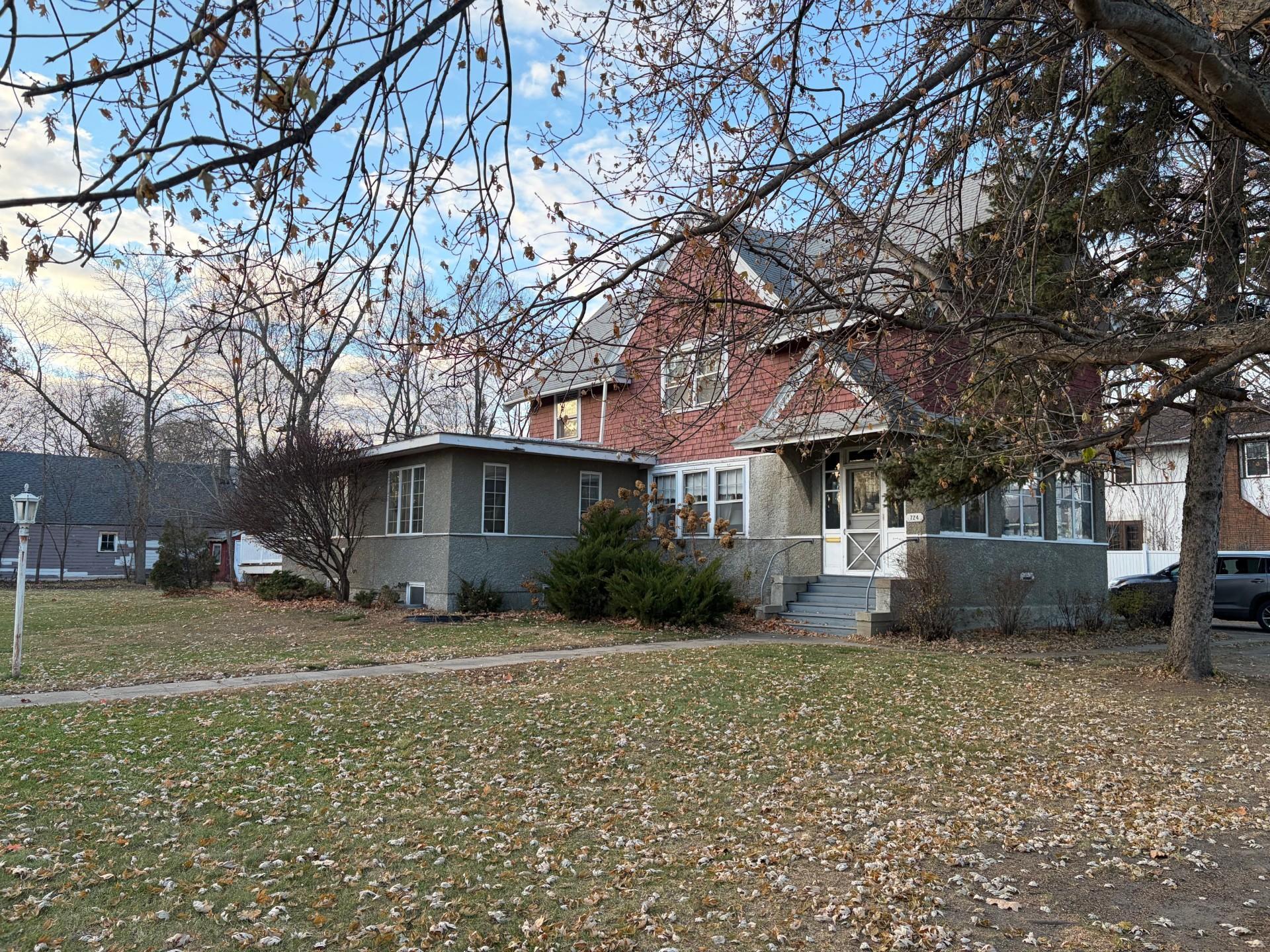 main property photo 2