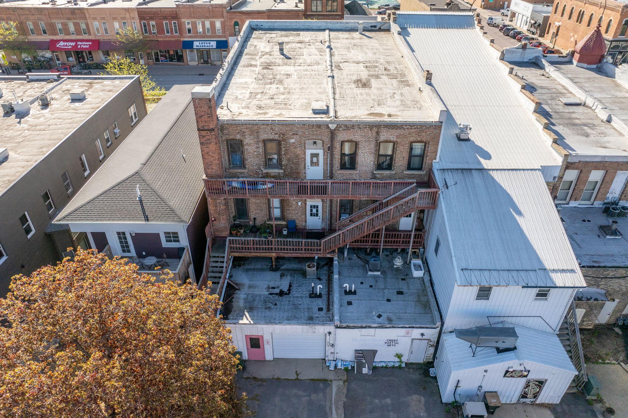 main property photo 12