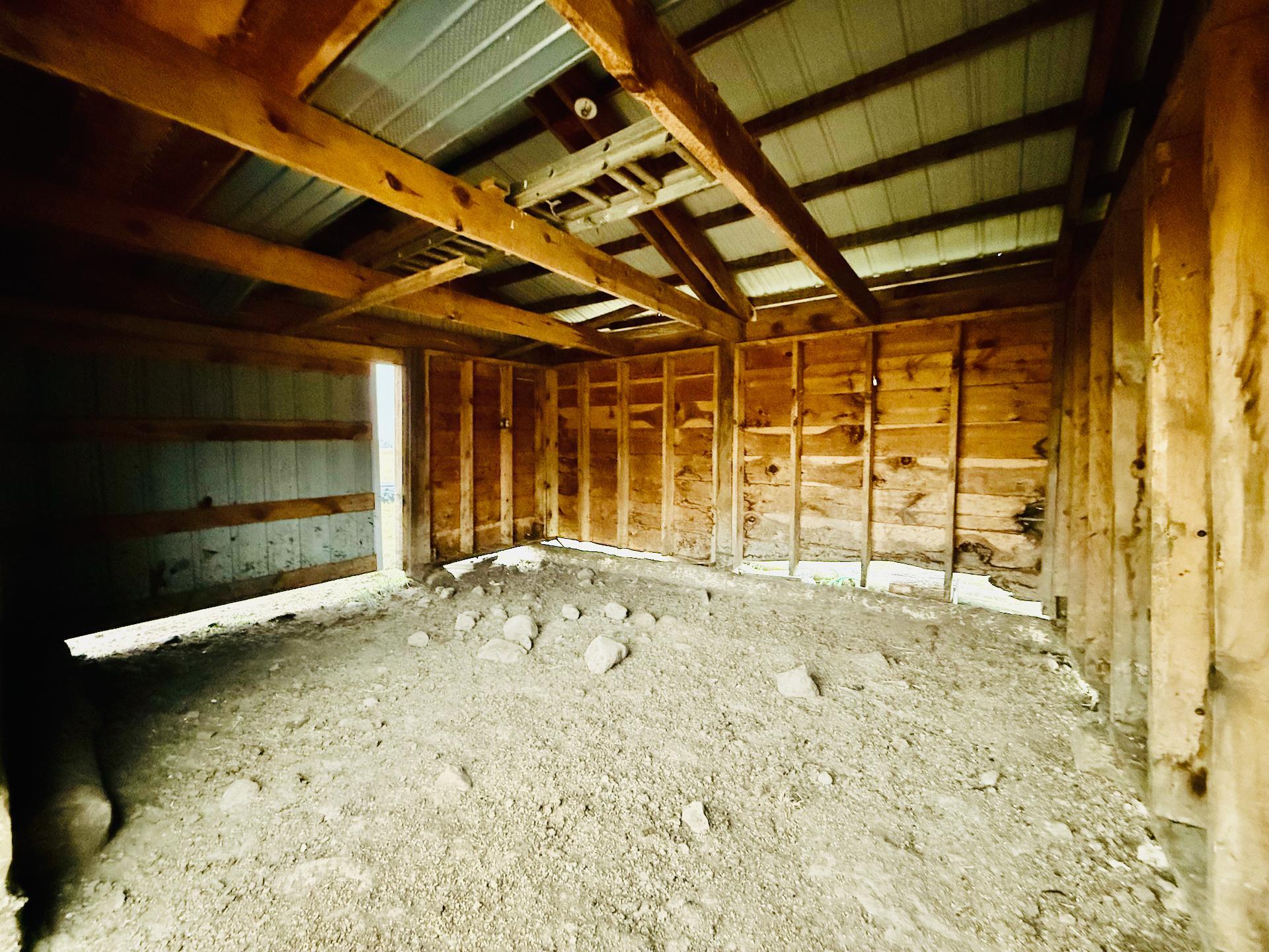 main property photo 46