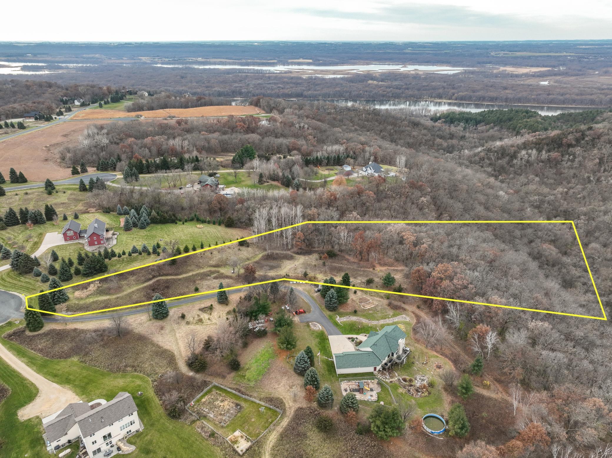 main property photo 12