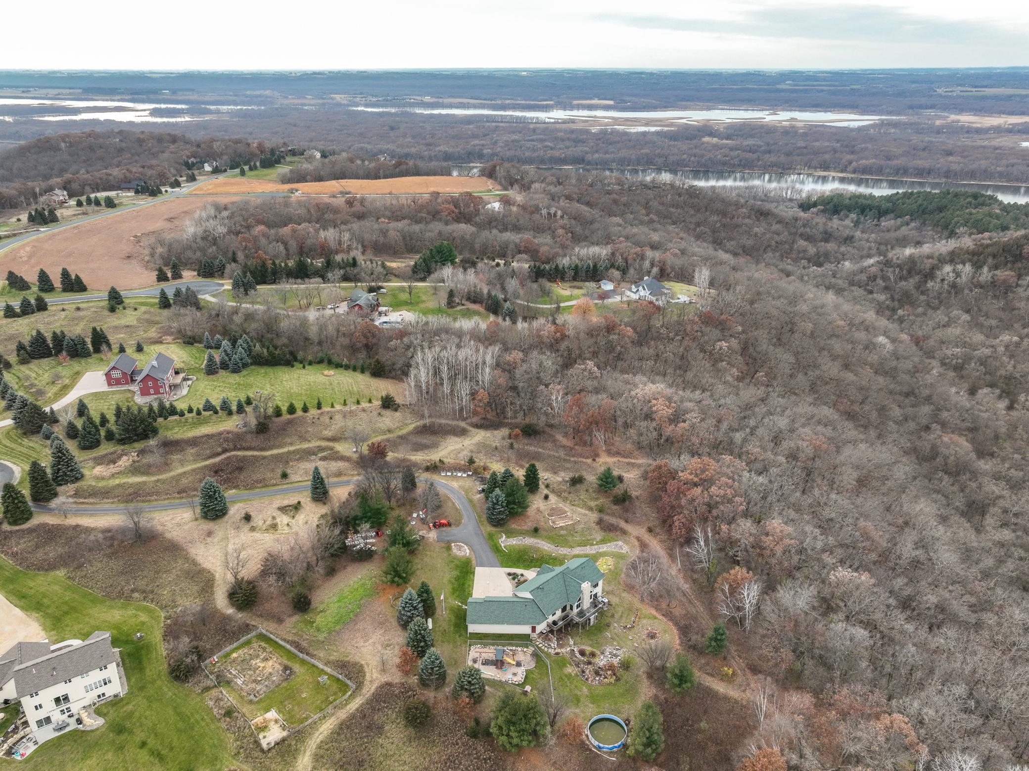 main property photo 14