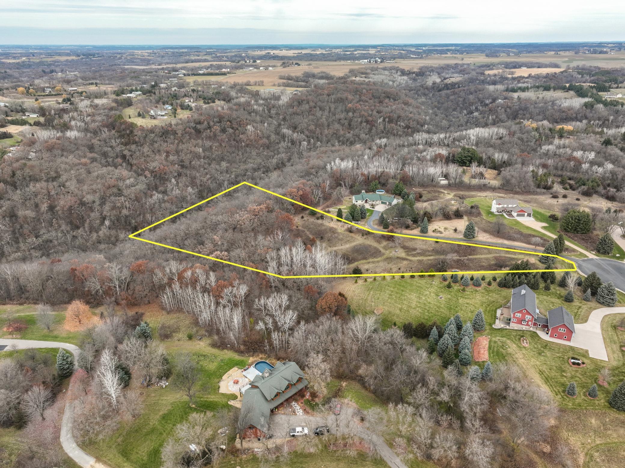 main property photo 18