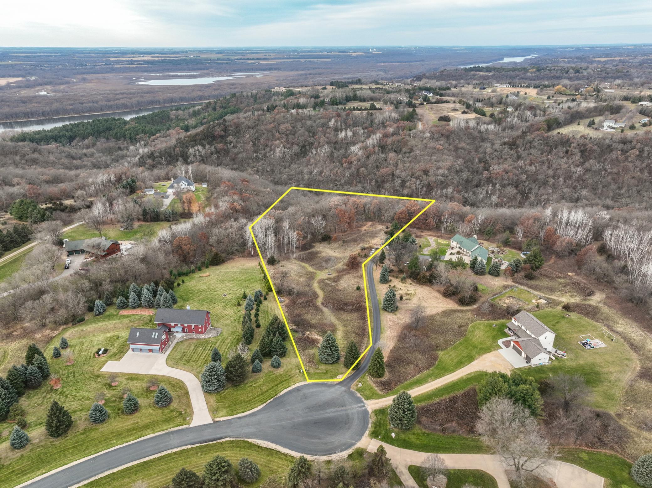 main property photo 20
