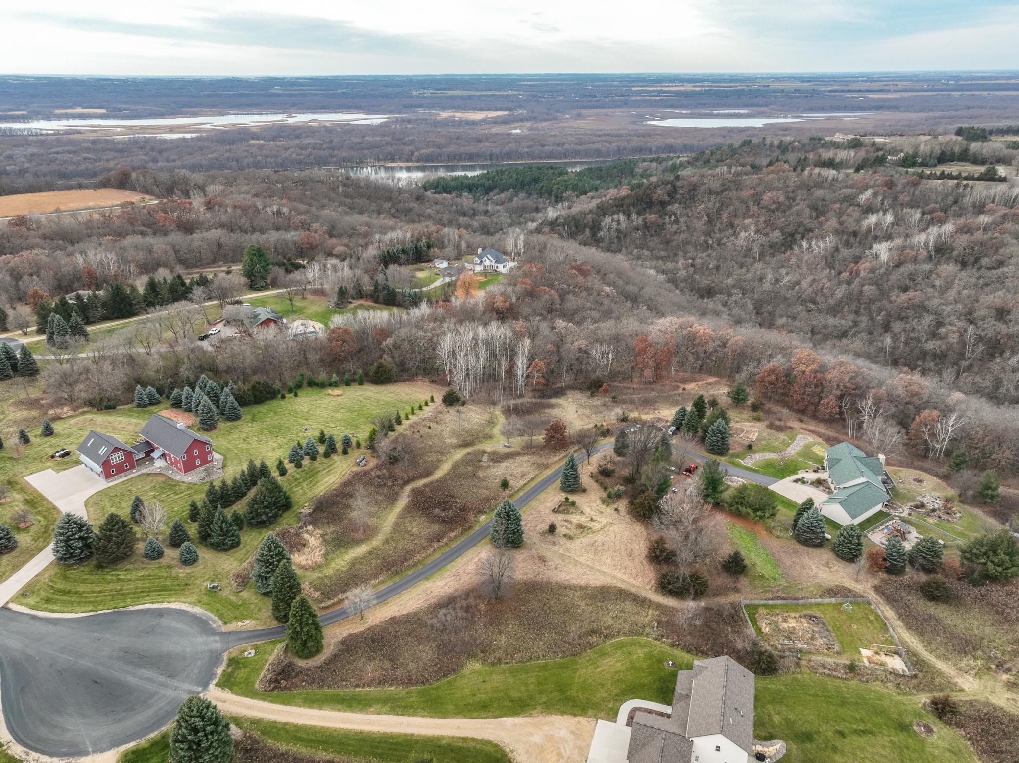 main property photo 9