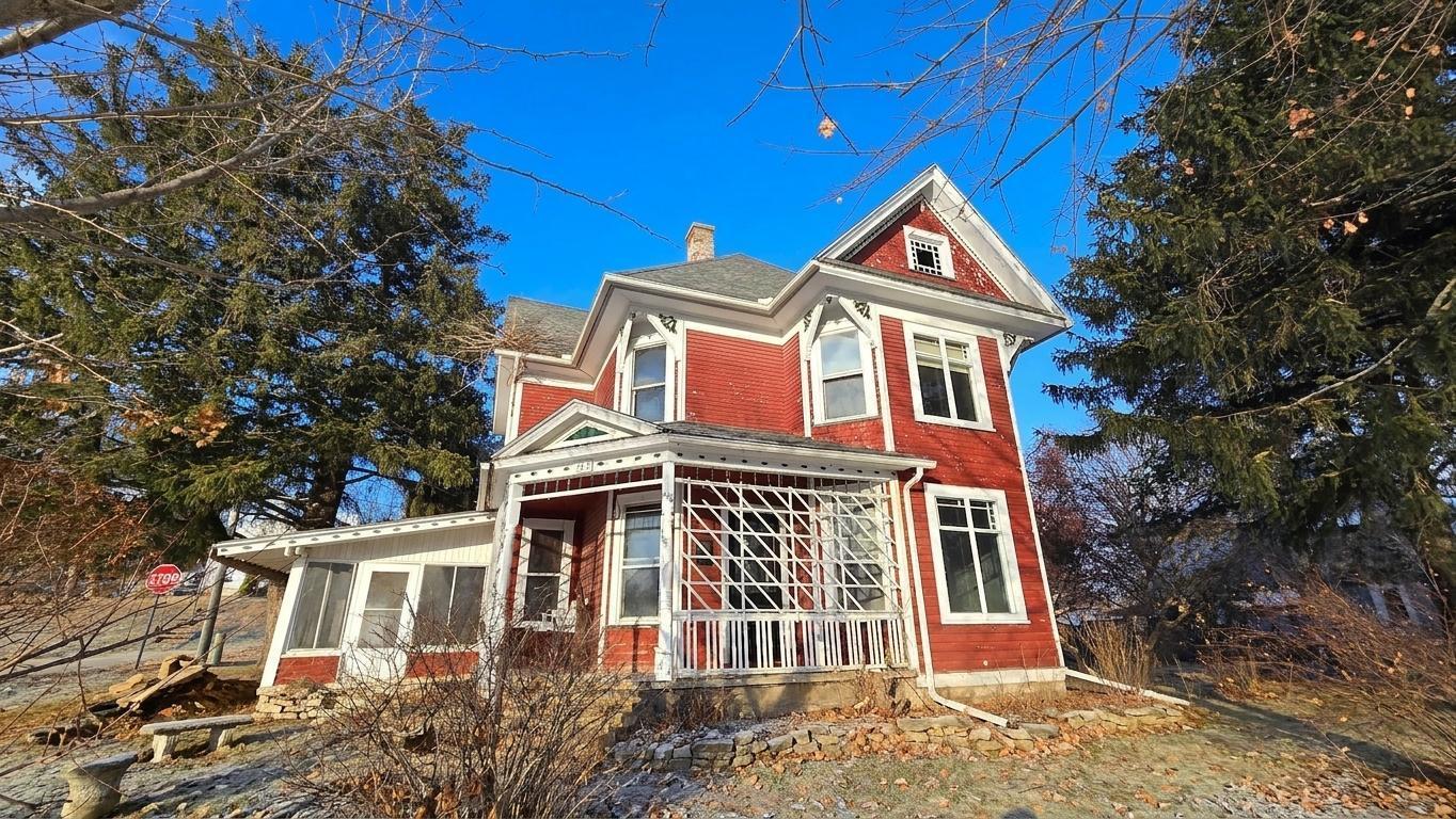 main property photo 2