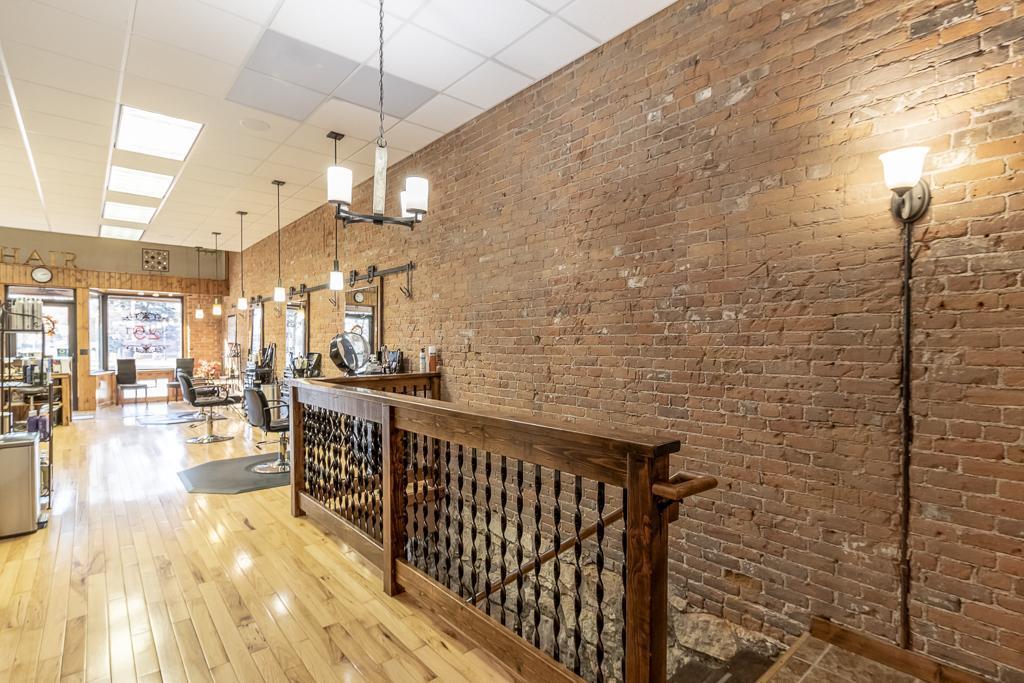 main property photo 14