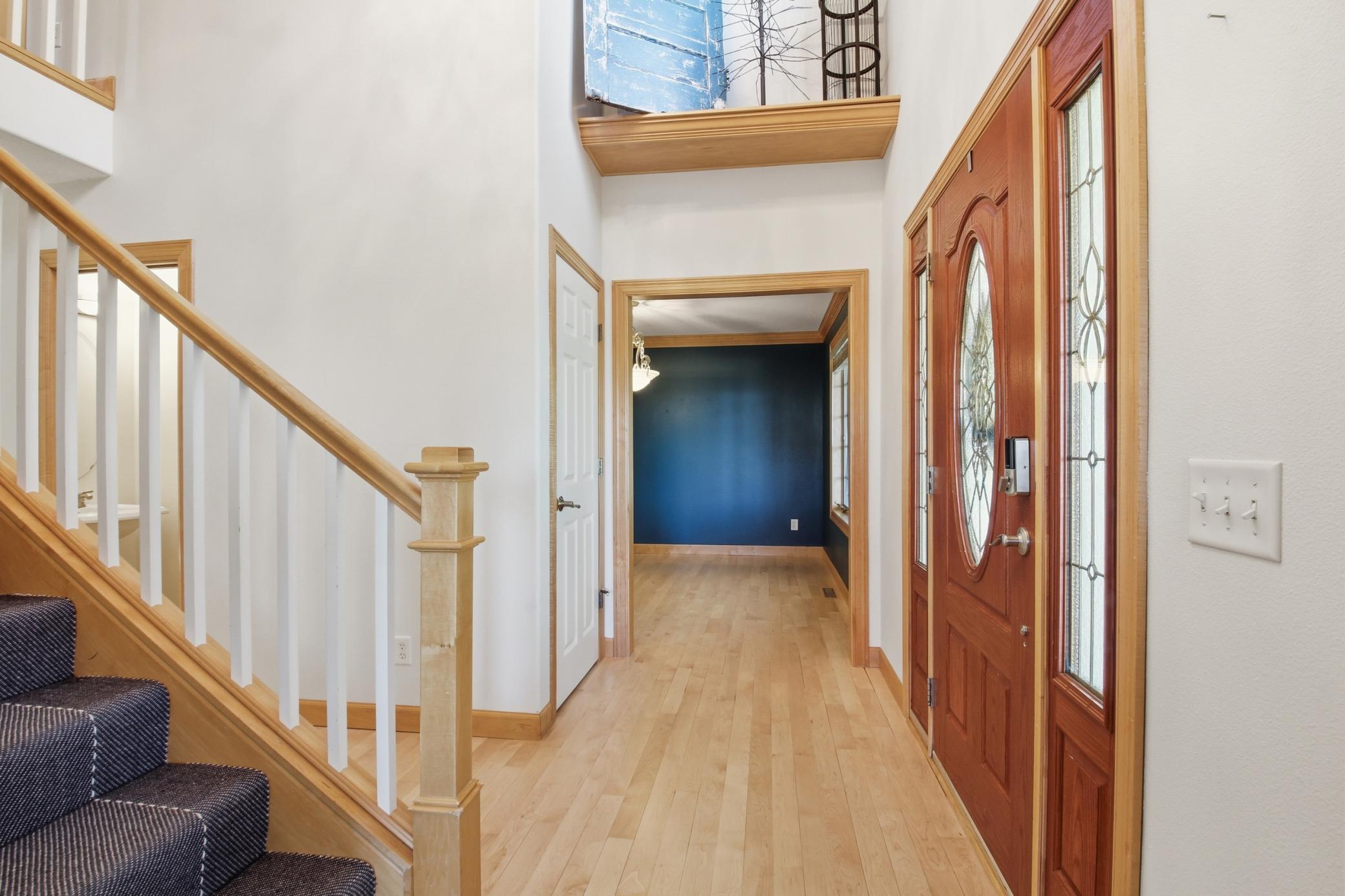 main property photo 5