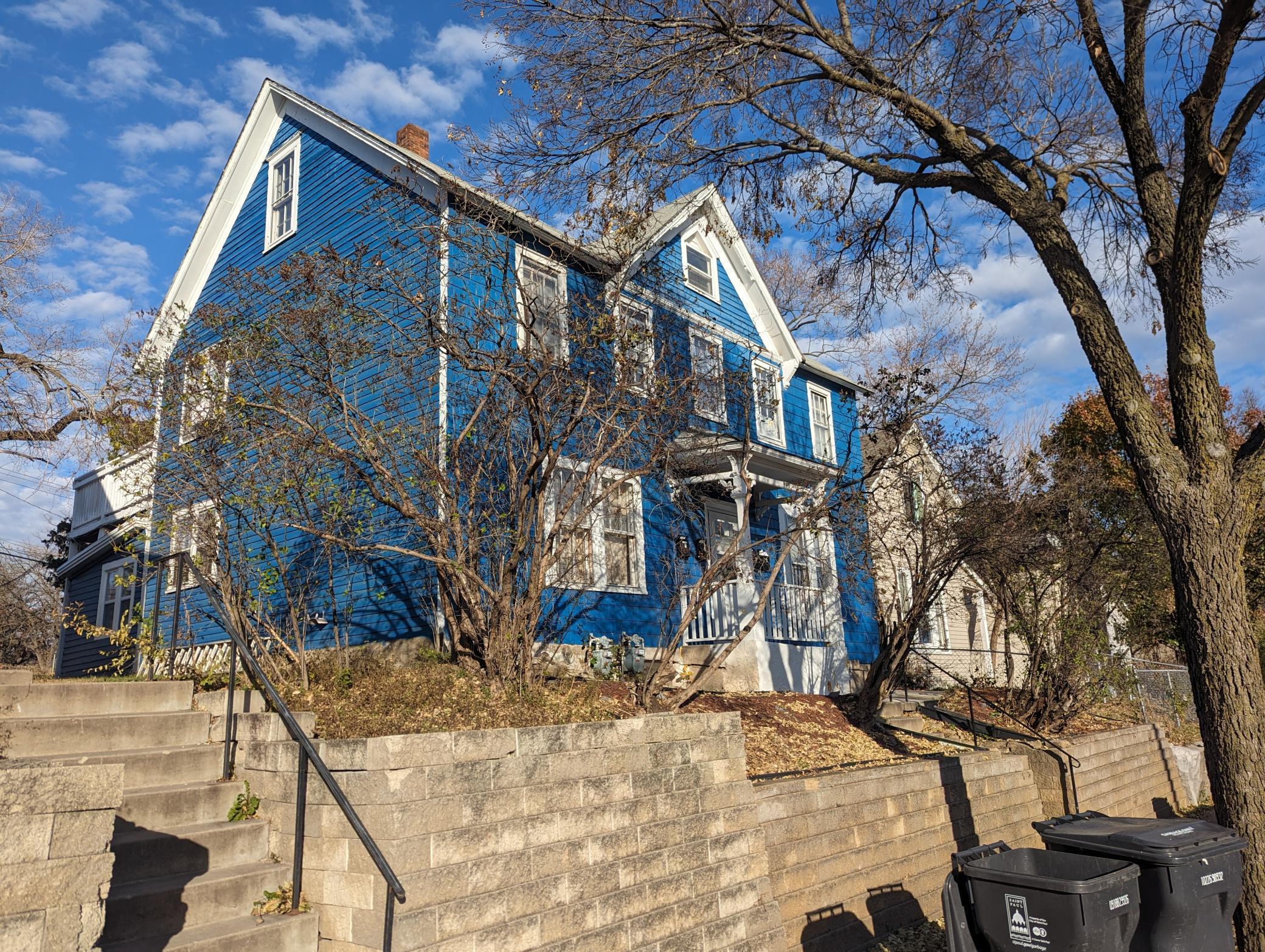 main property photo 4