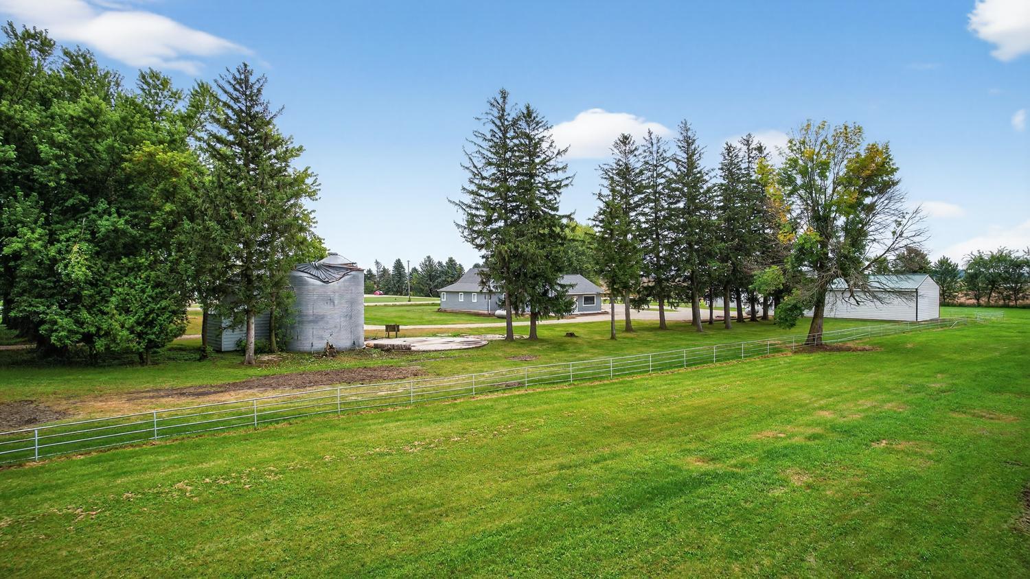 main property photo 42