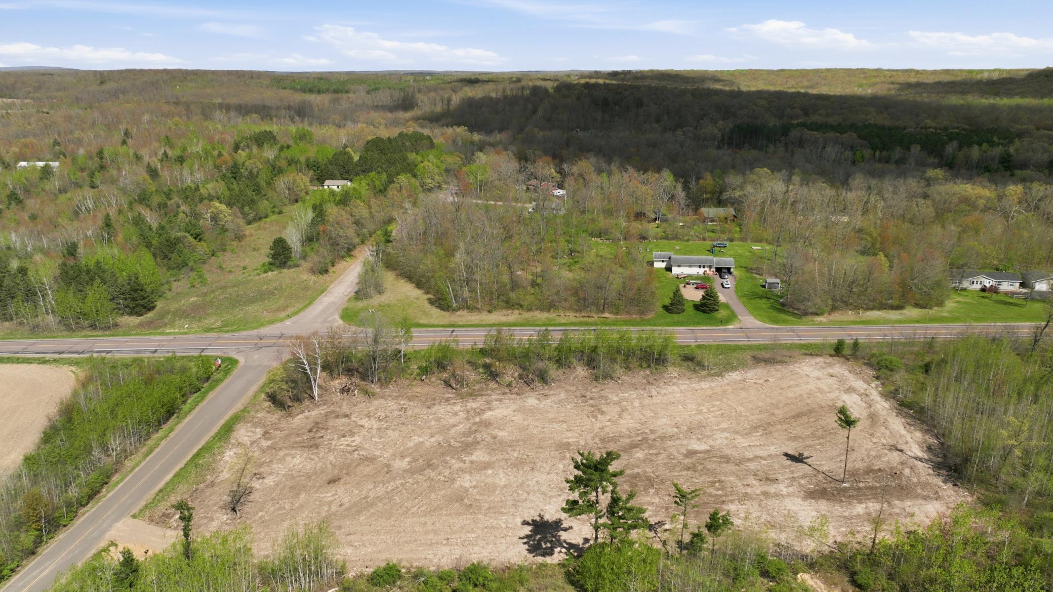 main property photo 6