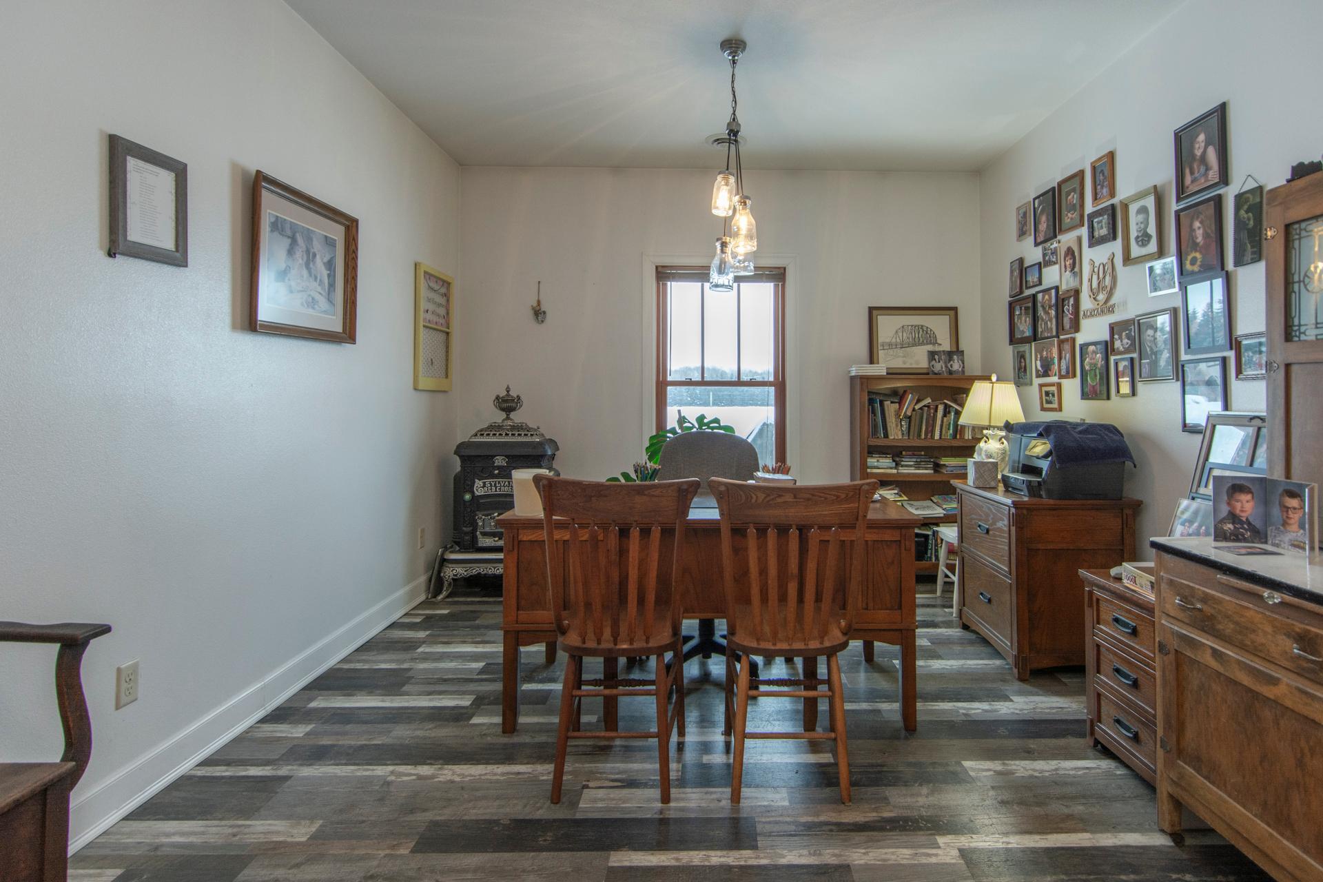 main property photo 40
