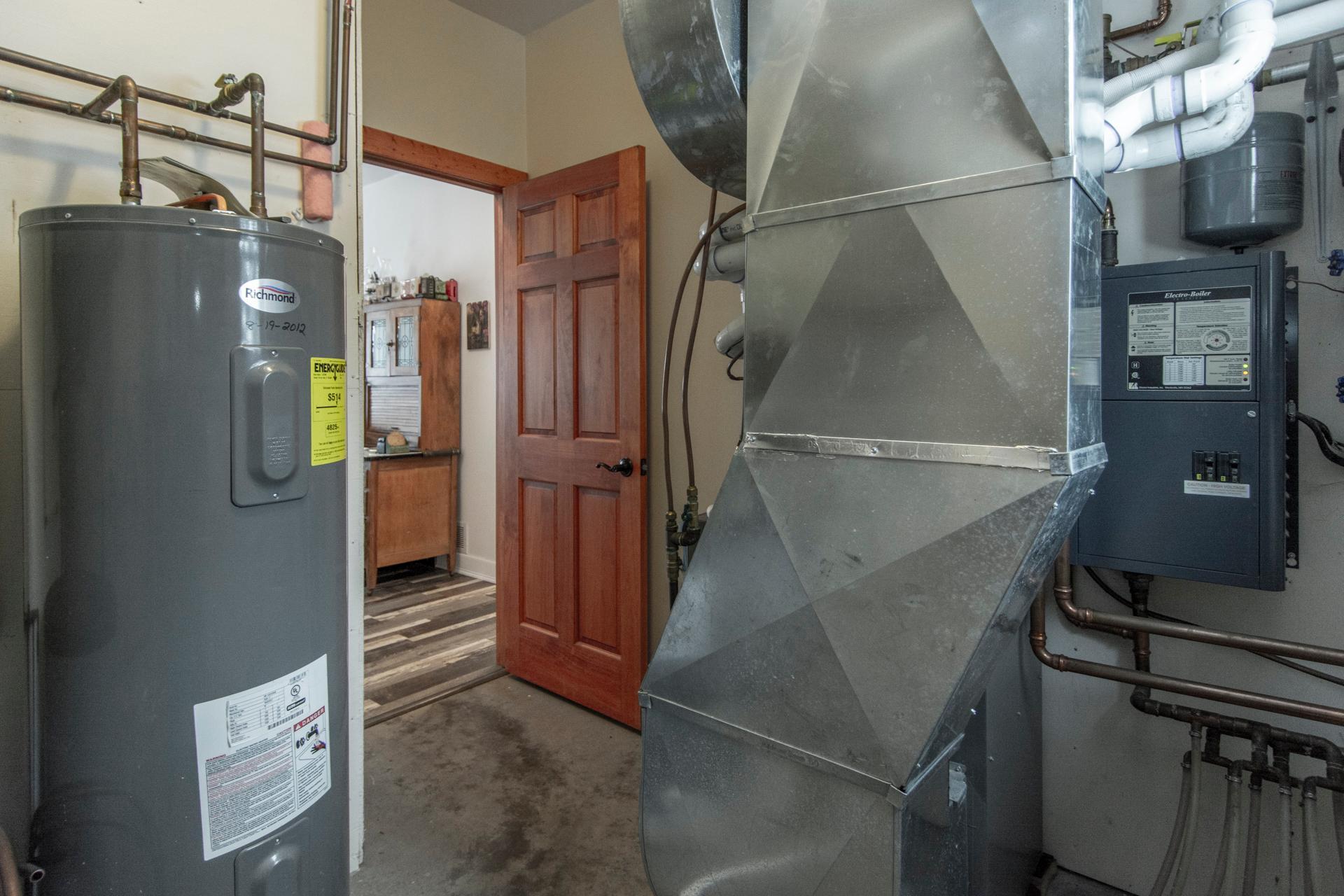 main property photo 42