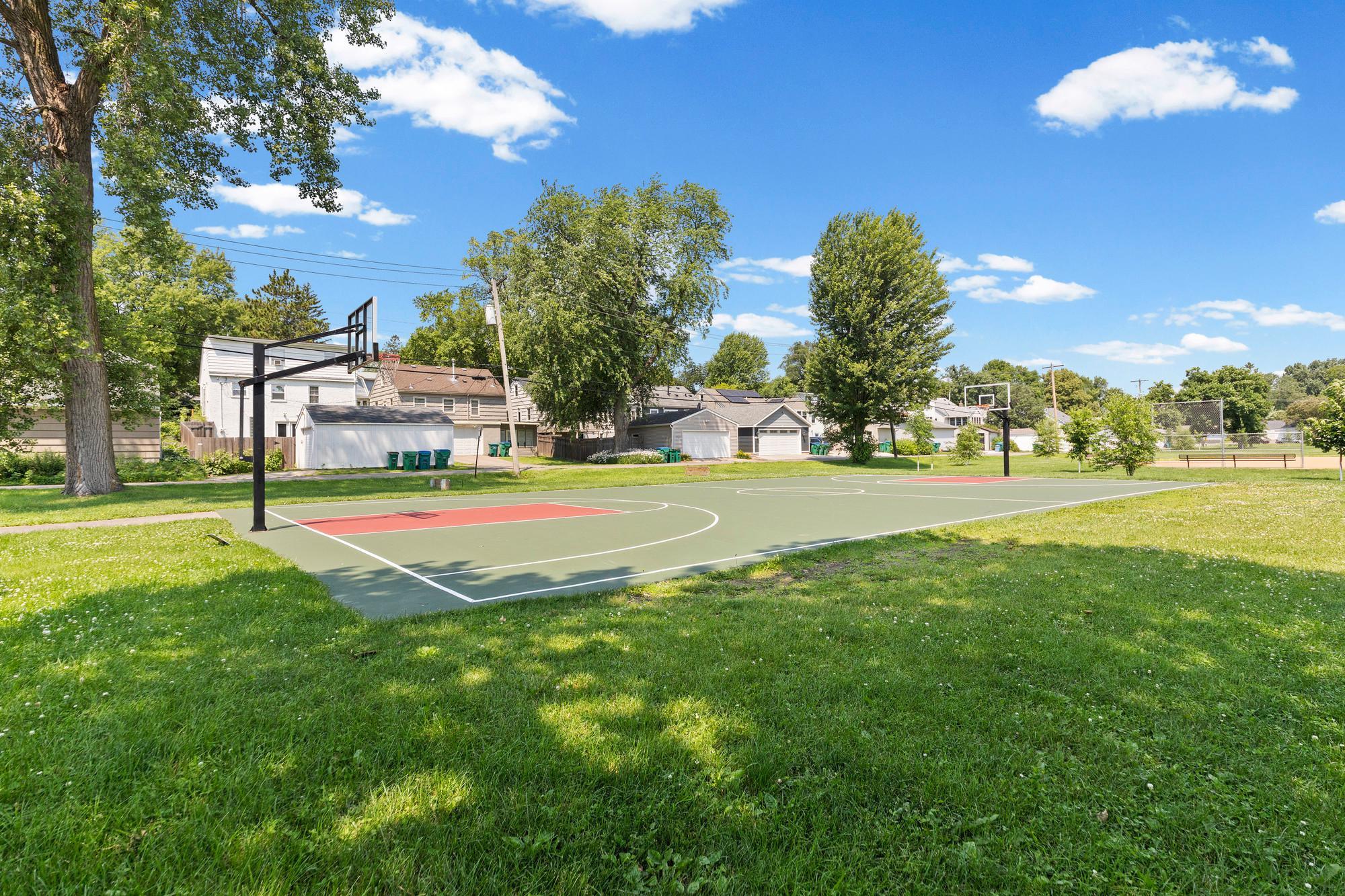 main property photo 37