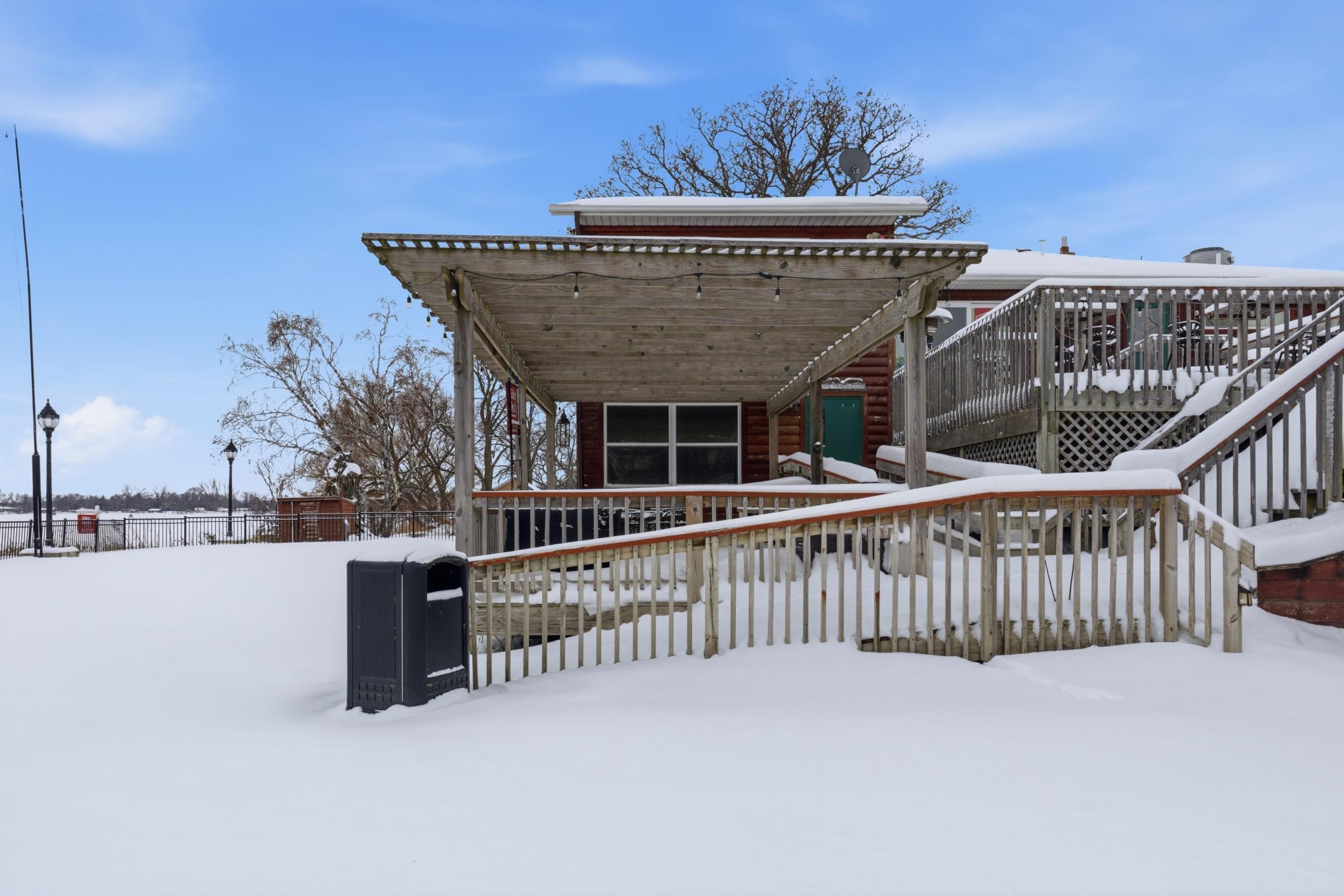 main property photo 18