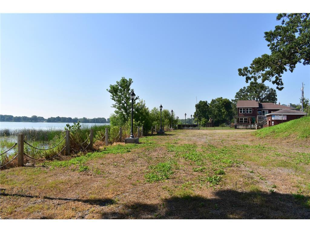 main property photo 76