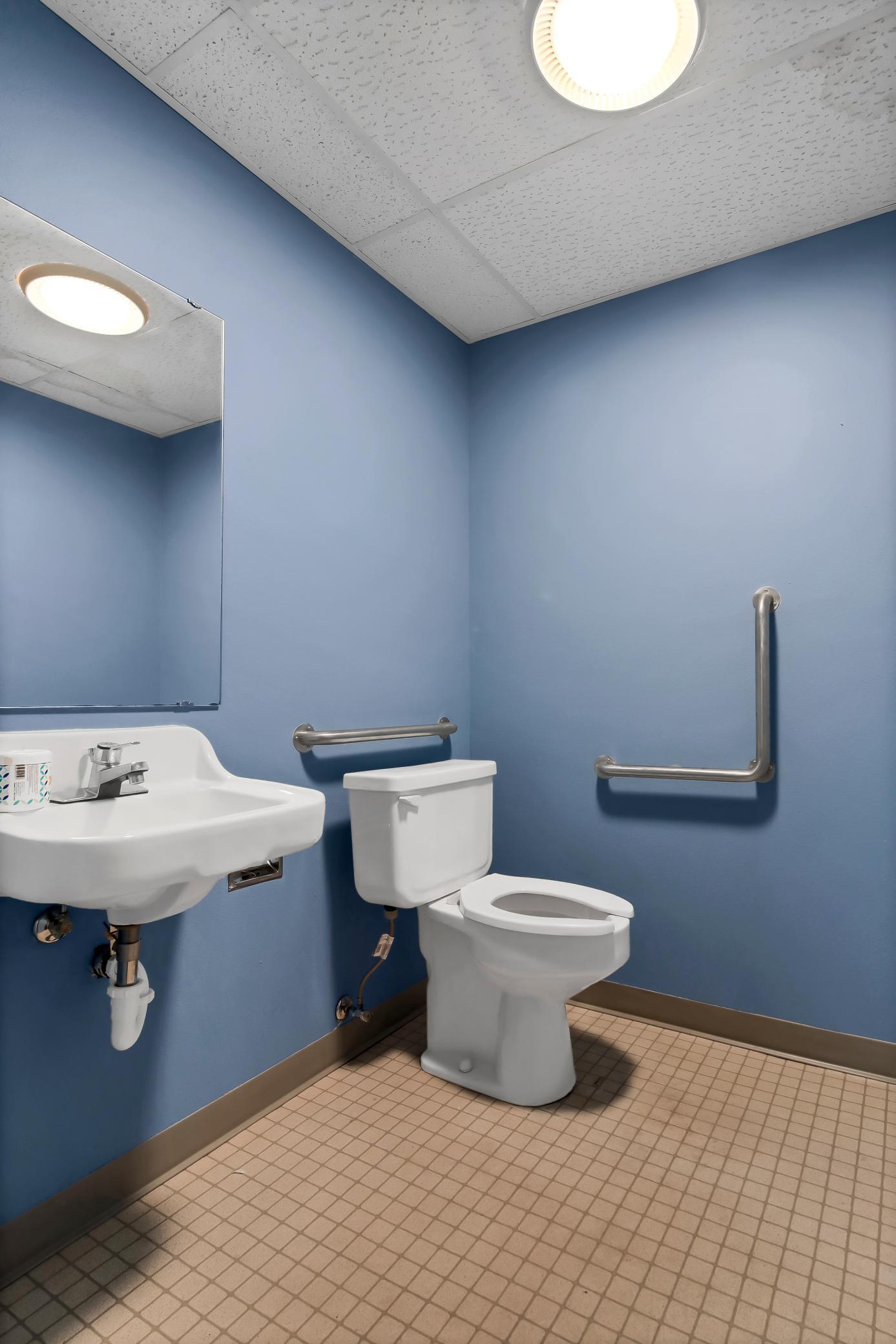 main property photo 38