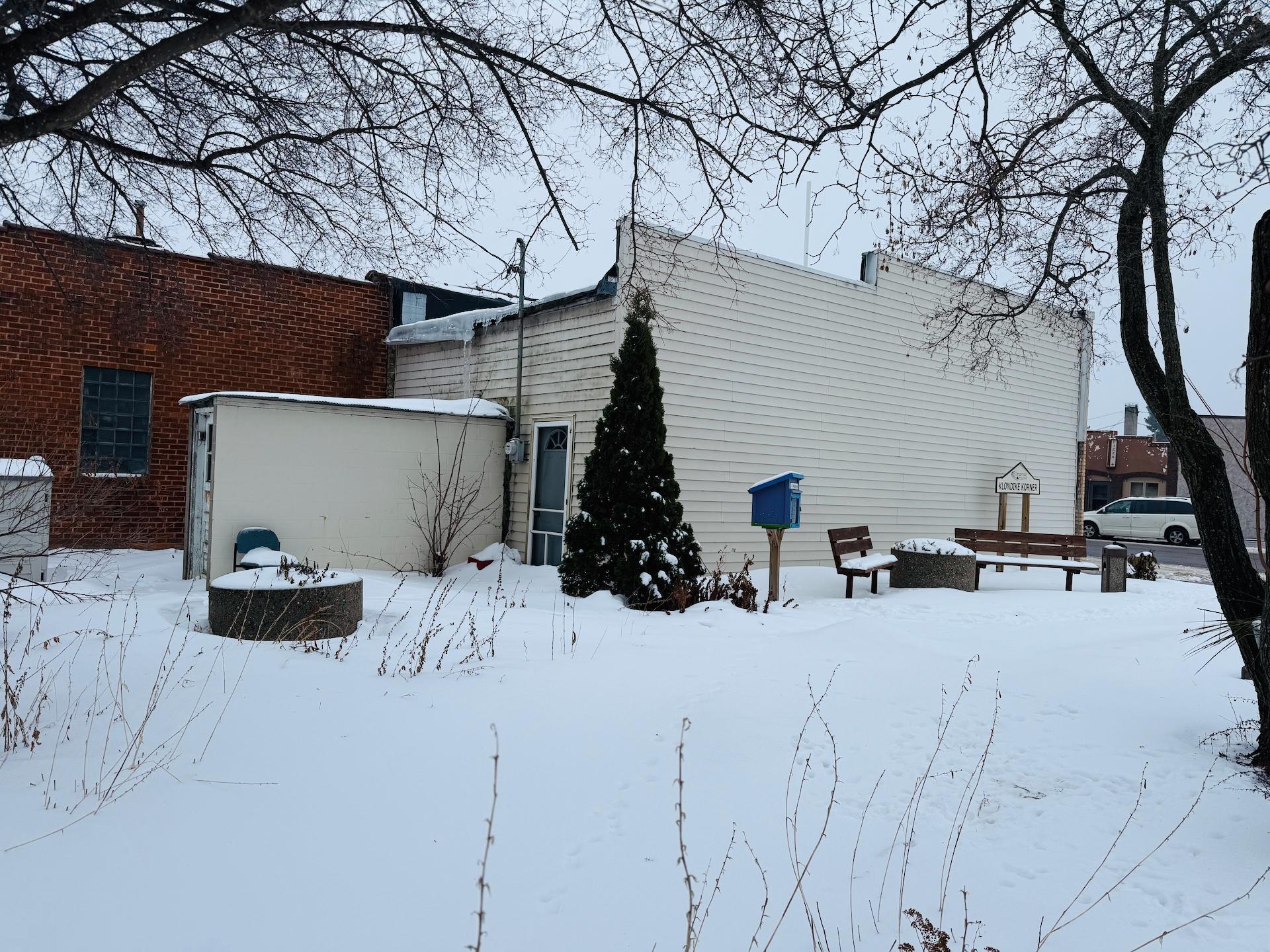 main property photo 19