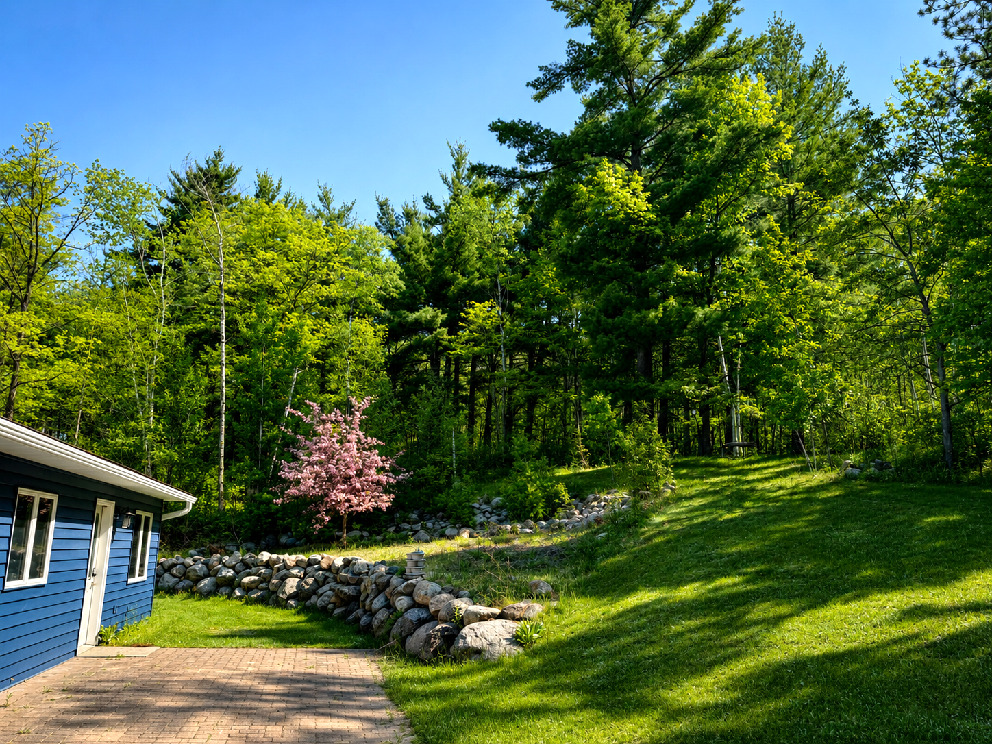 main property photo 37