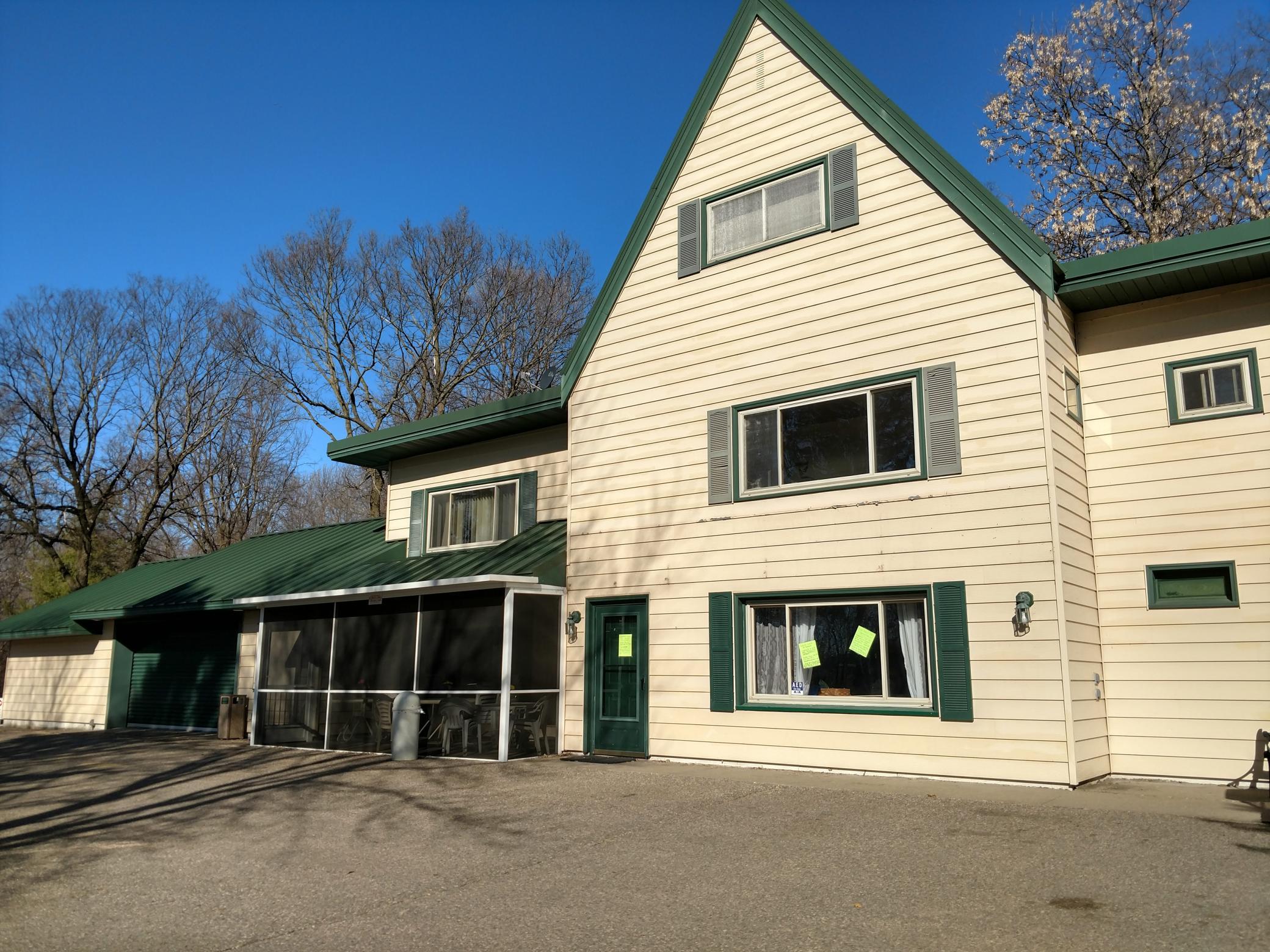 main property photo 24