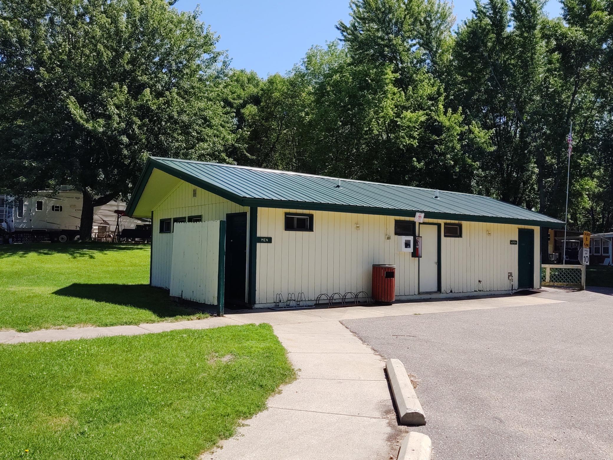 main property photo 3