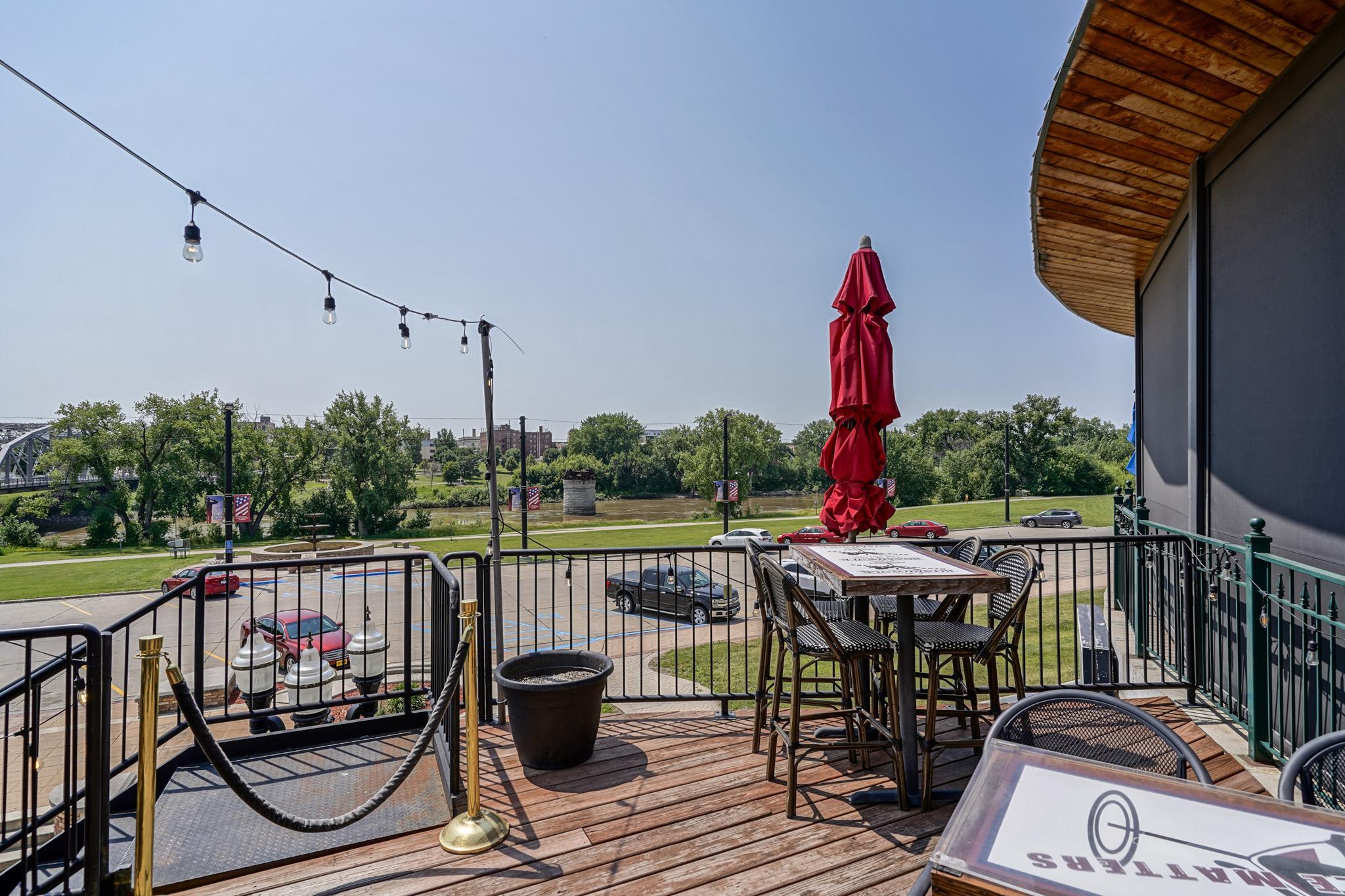main property photo 17