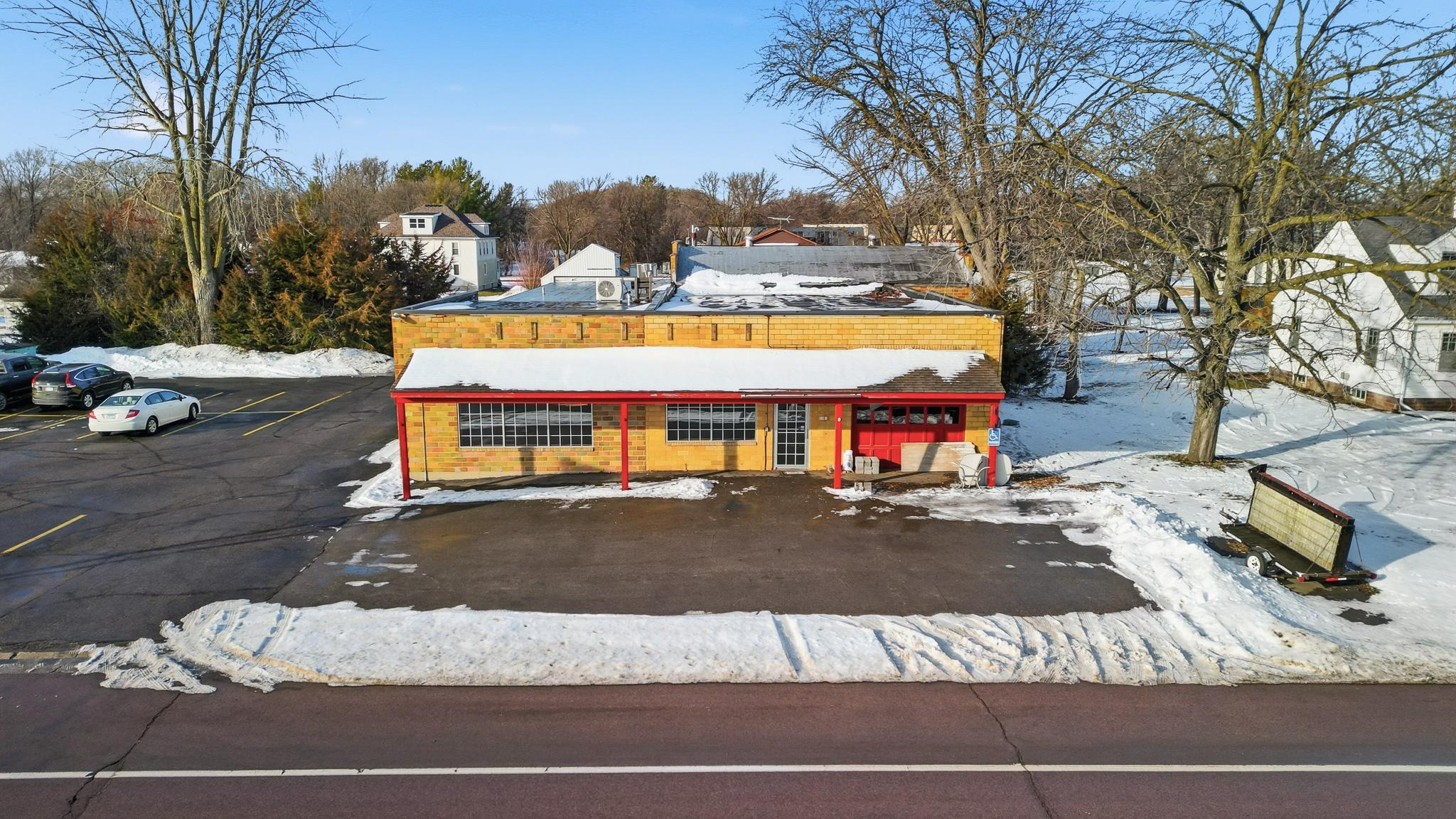 main property photo 37