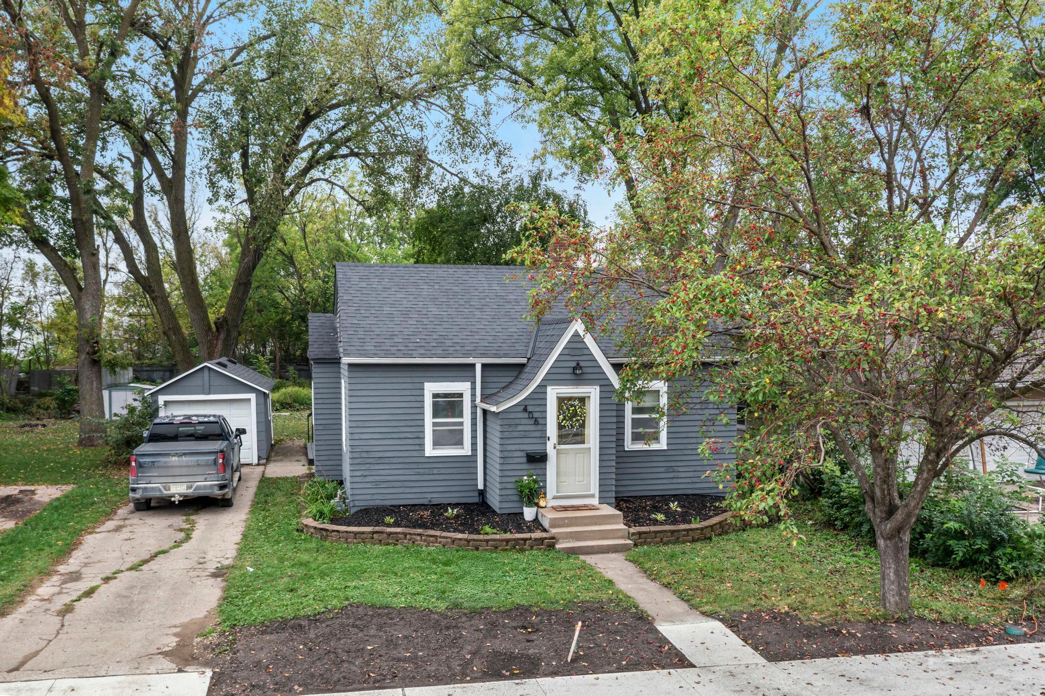 main property photo 26