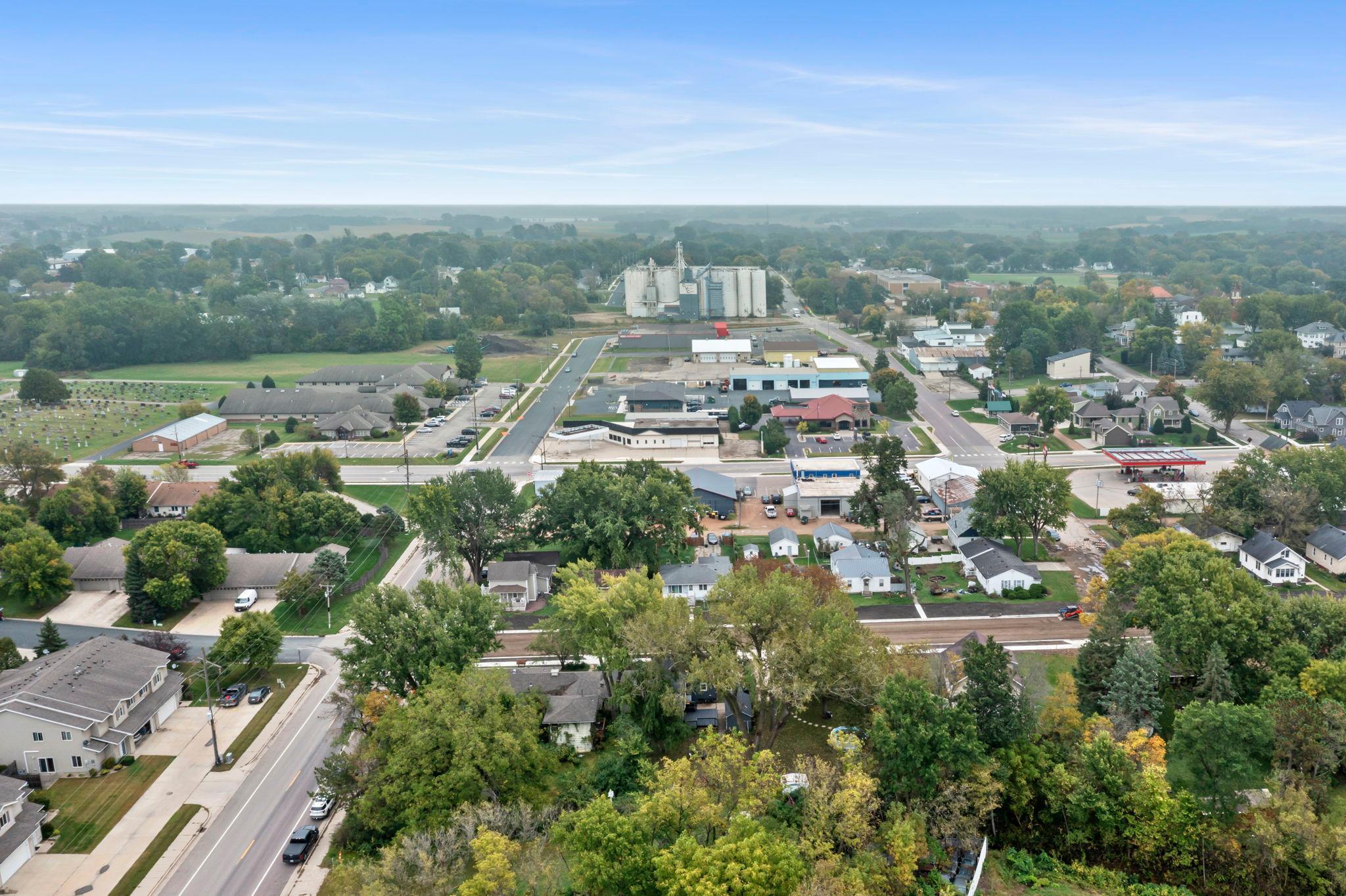 main property photo 44
