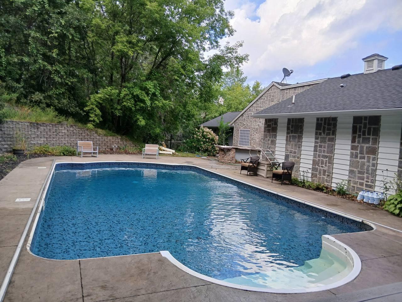 main property photo 74