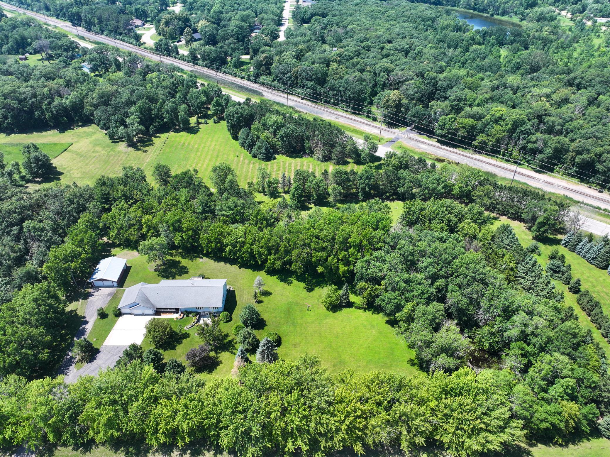 main property photo 2