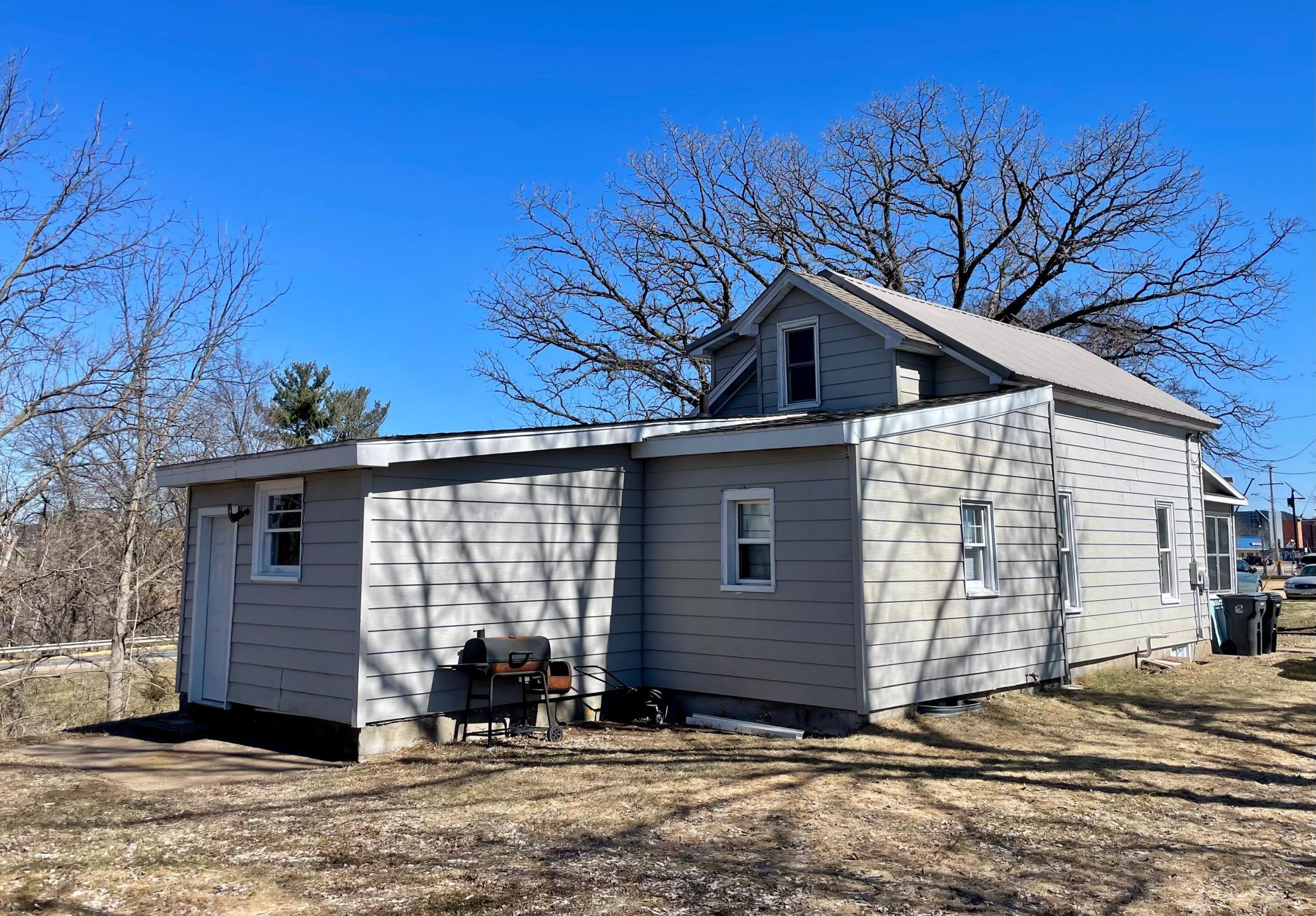 main property photo 20