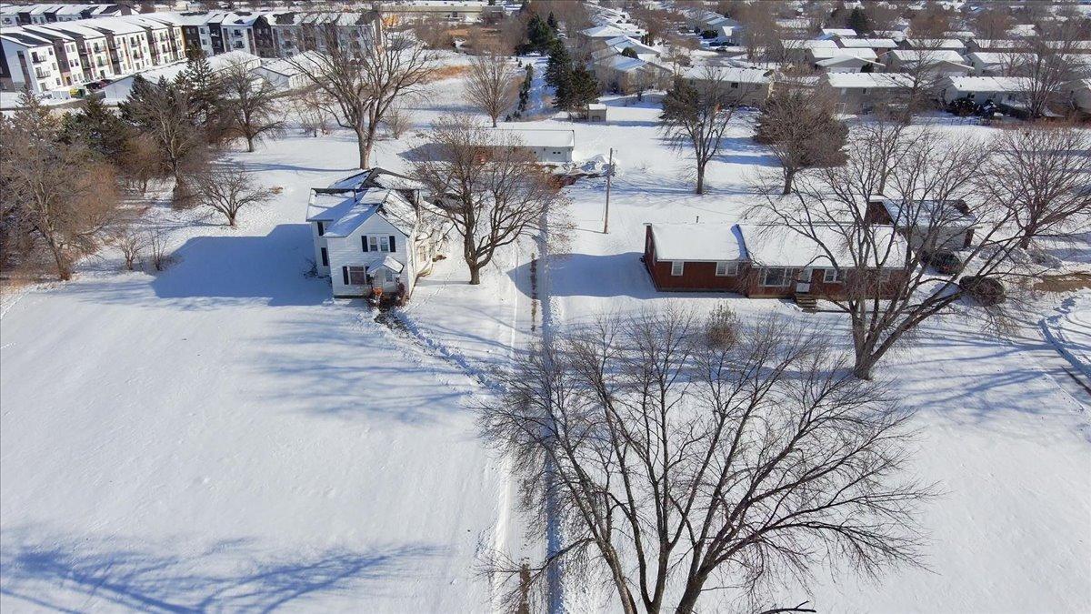 main property photo 57