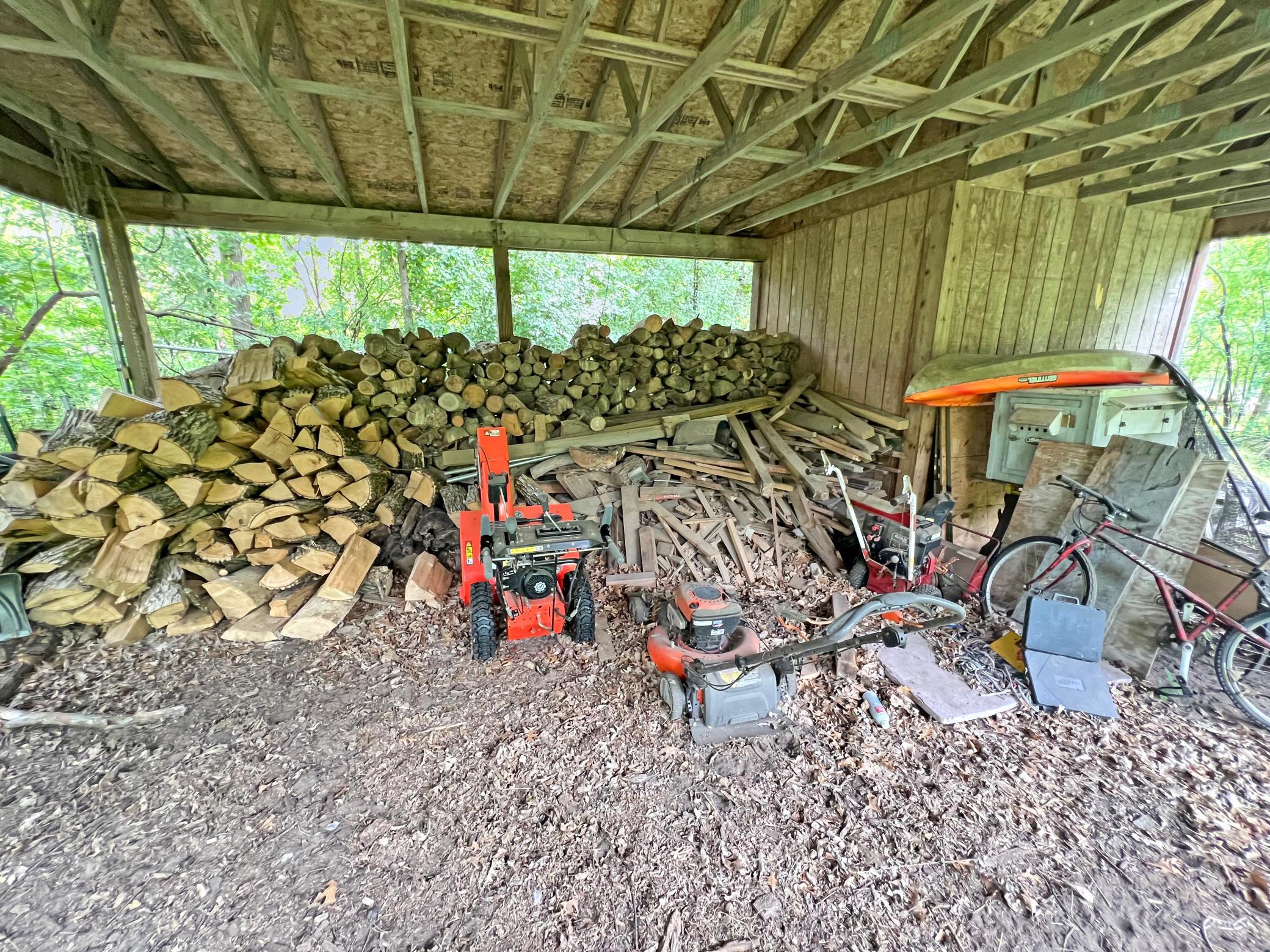 main property photo 42