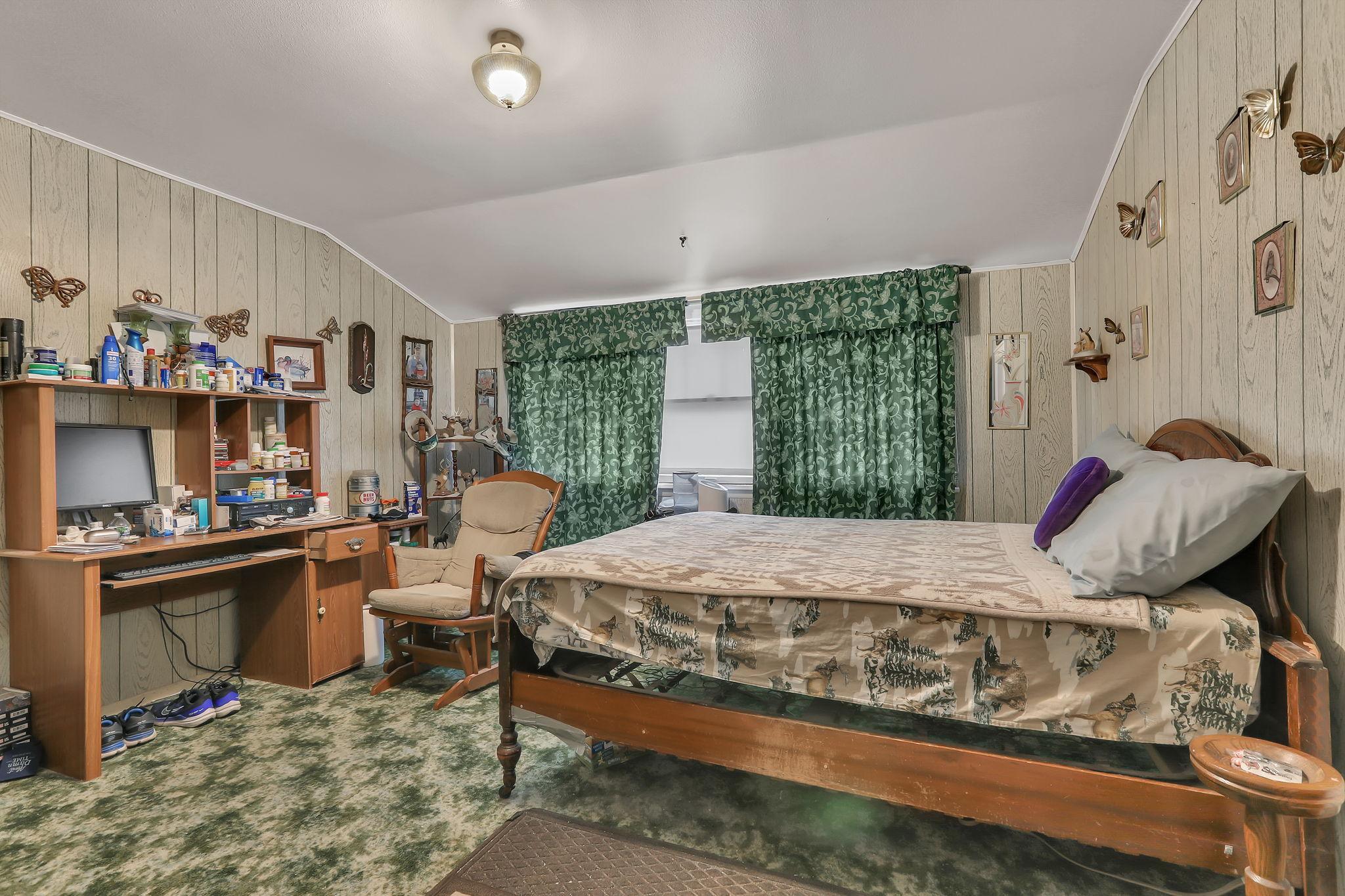 main property photo 18
