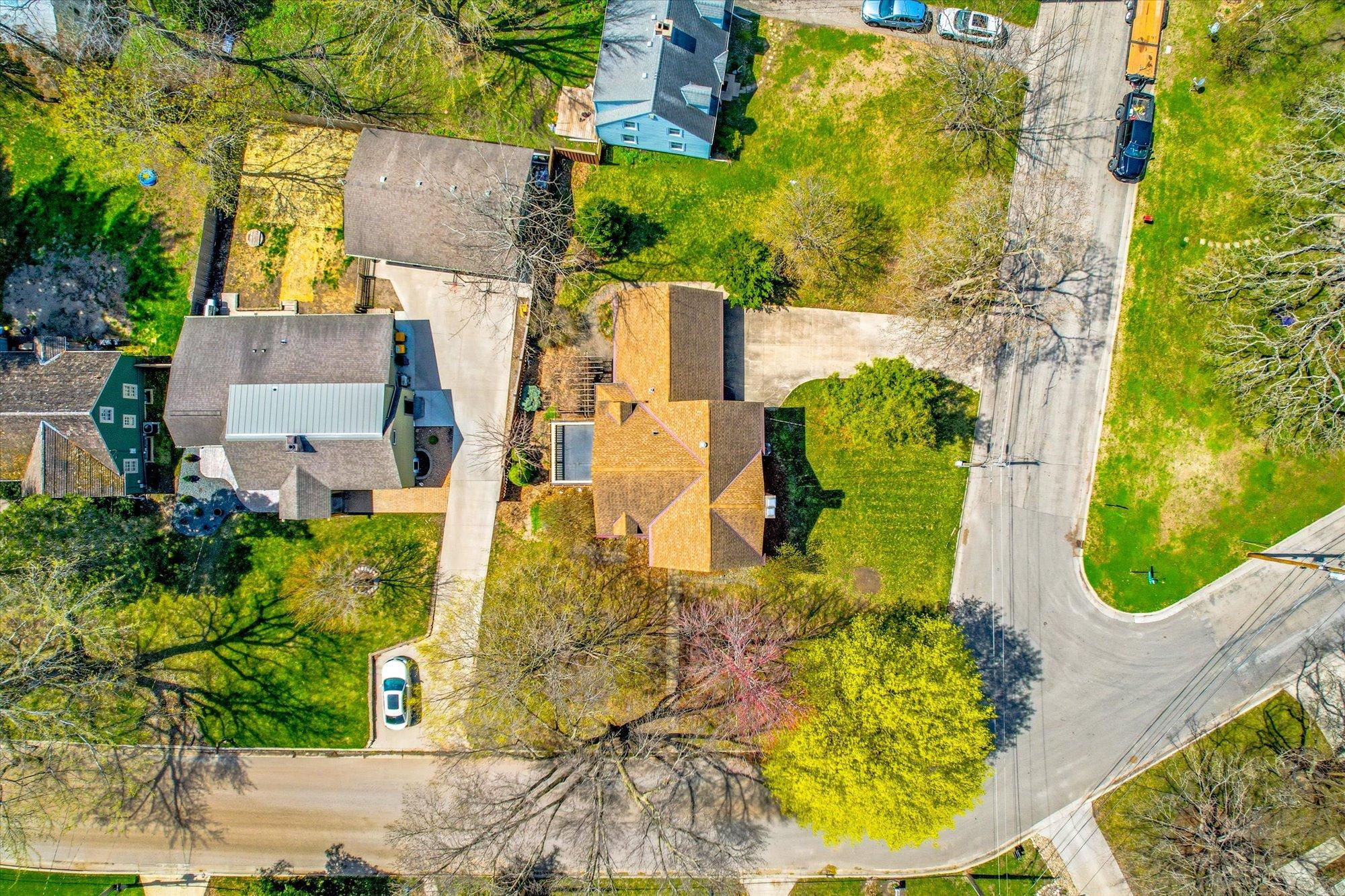 main property photo 43