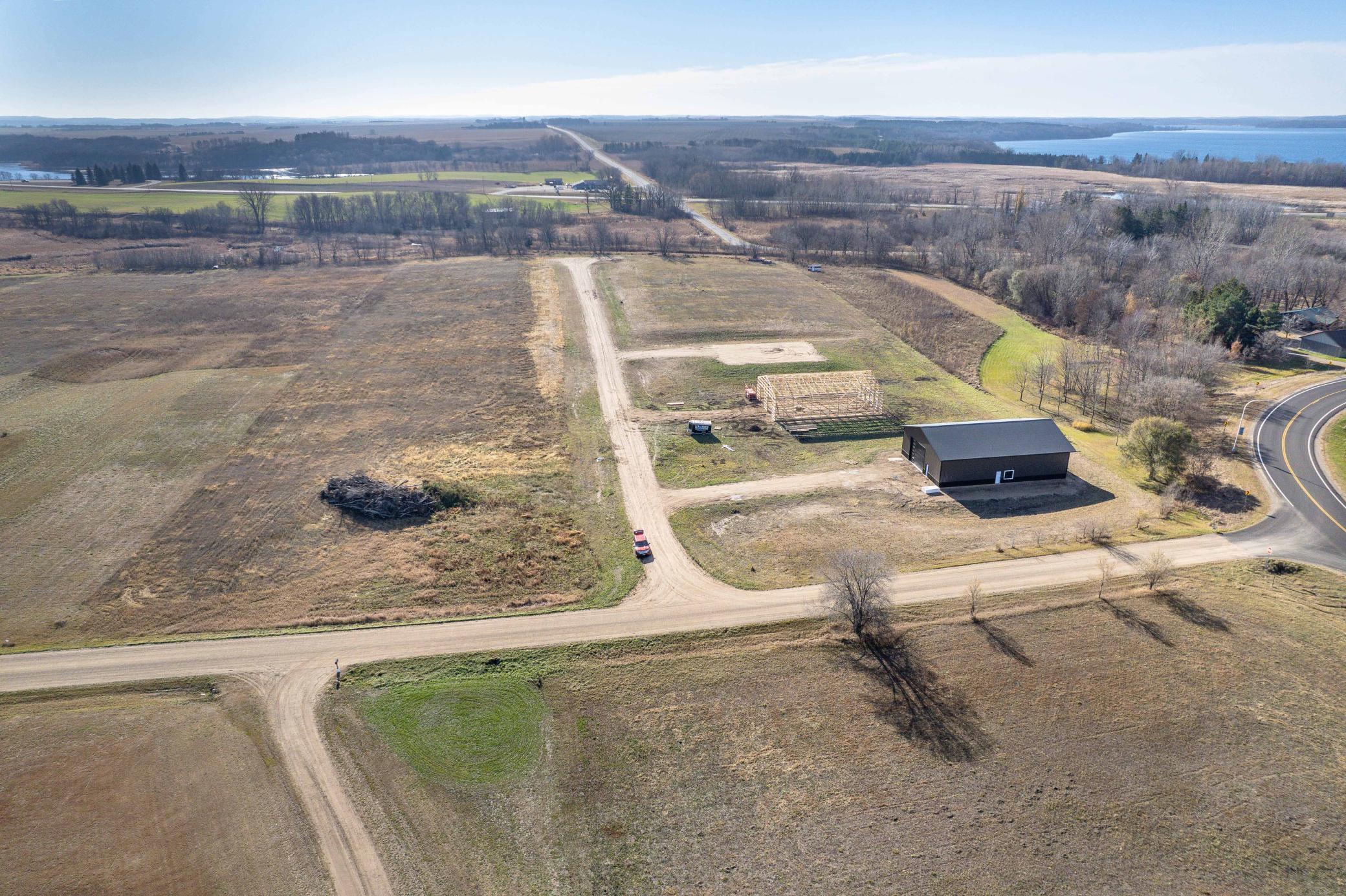 main property photo 8