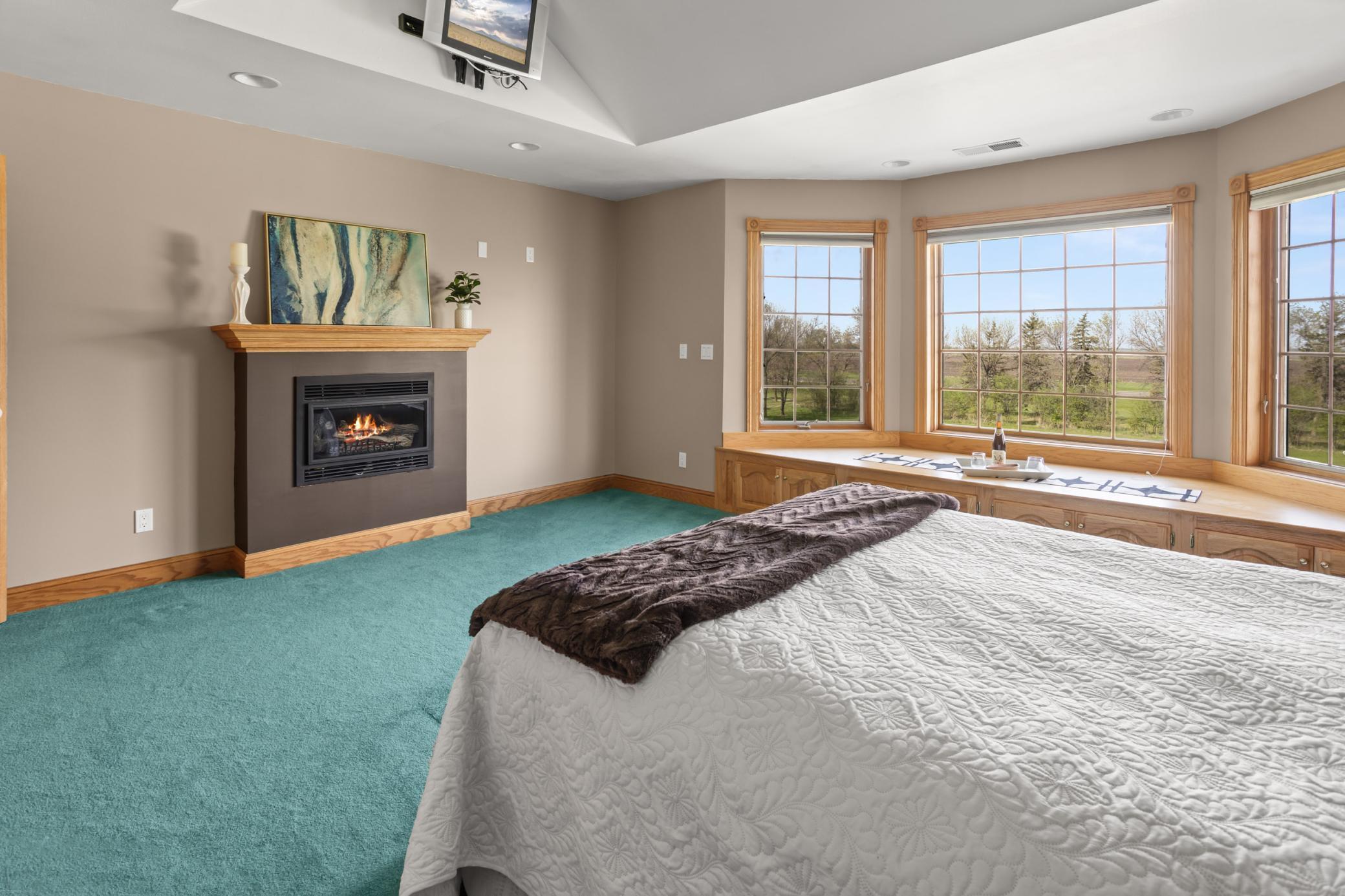 main property photo 49
