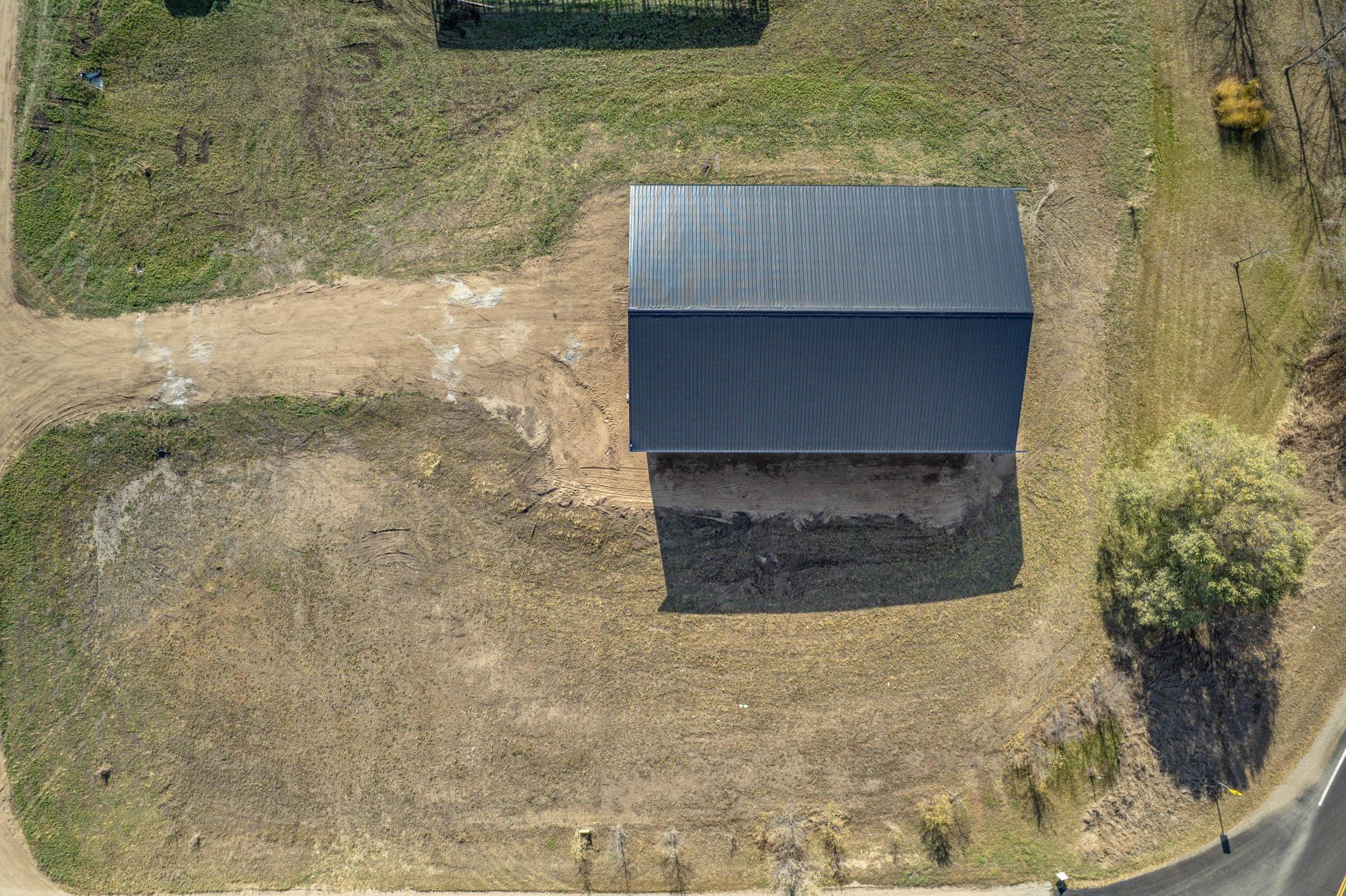 main property photo 20