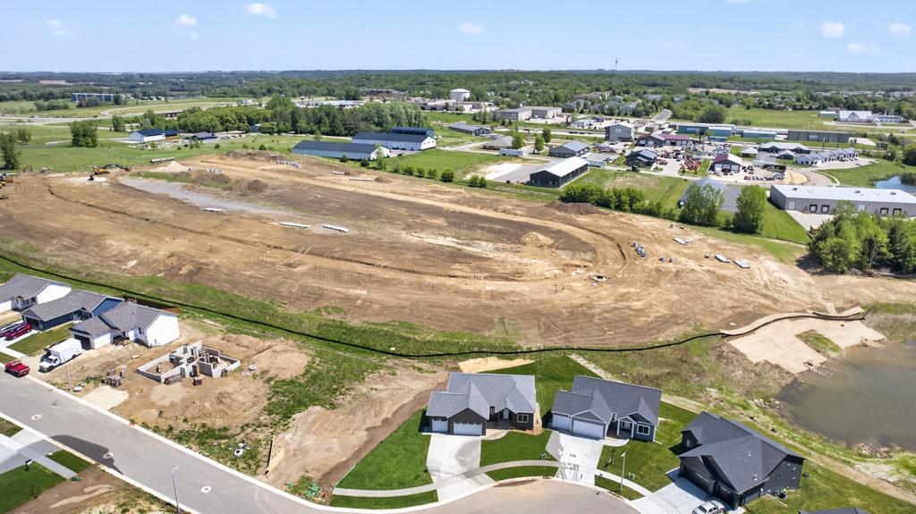 main property photo 51