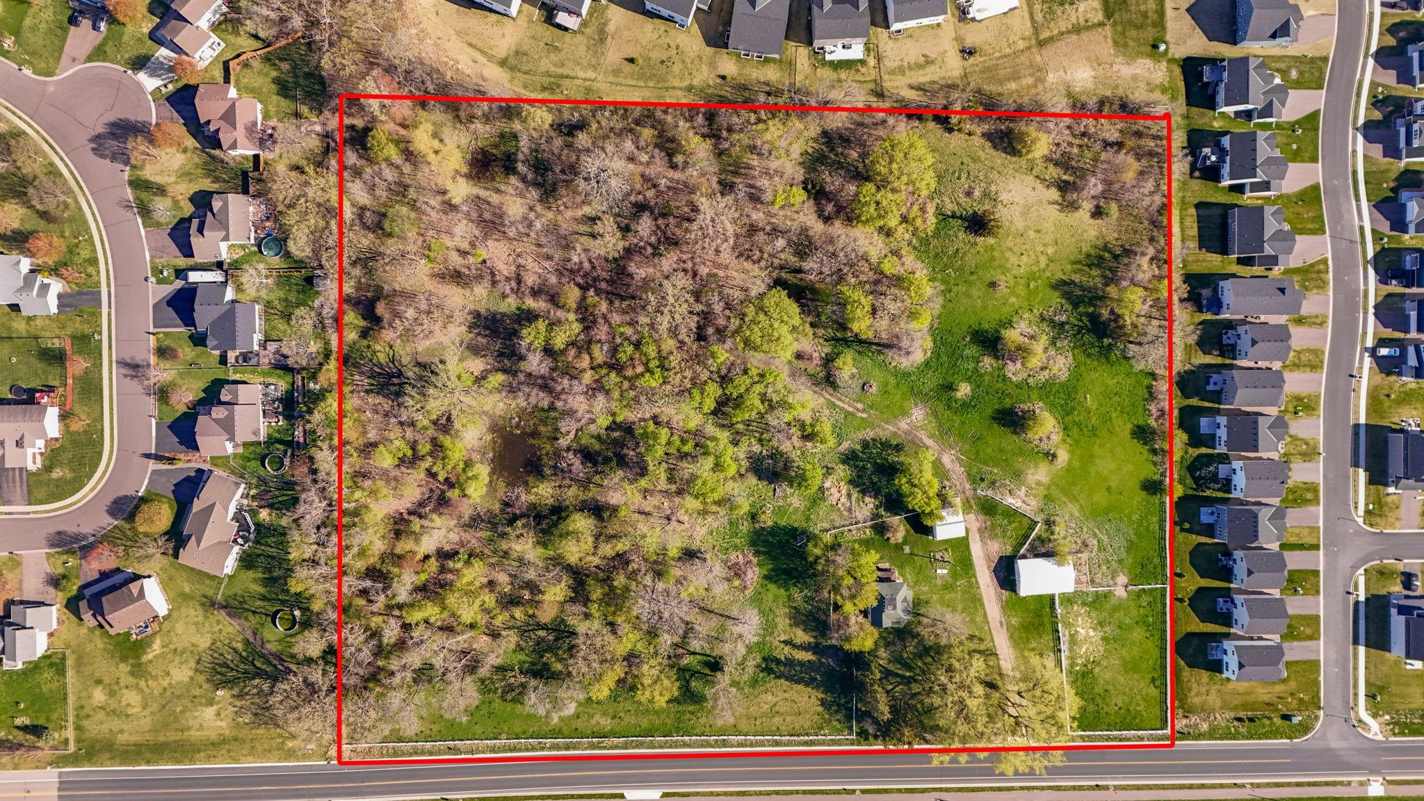 main property photo 35