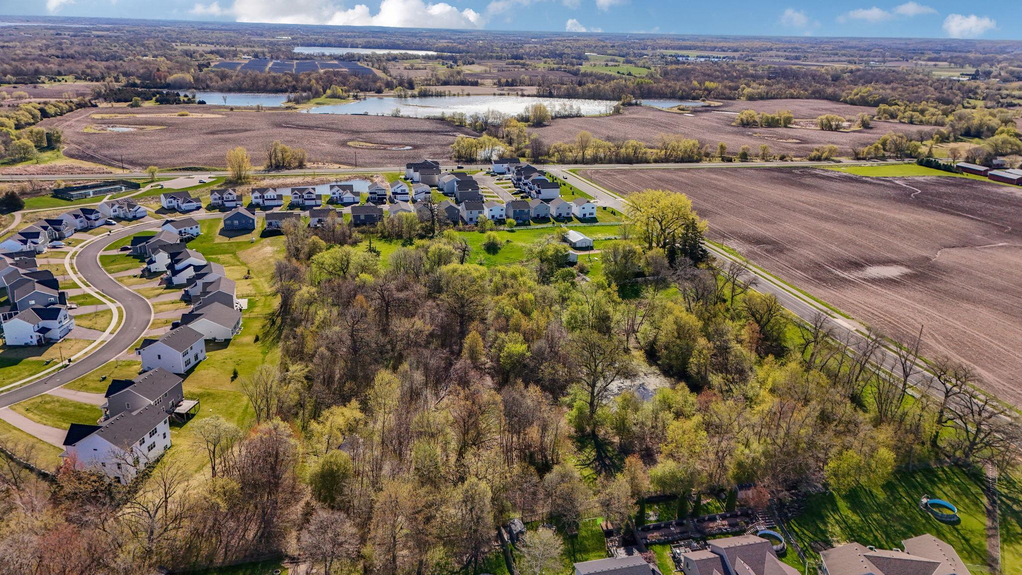 main property photo 35