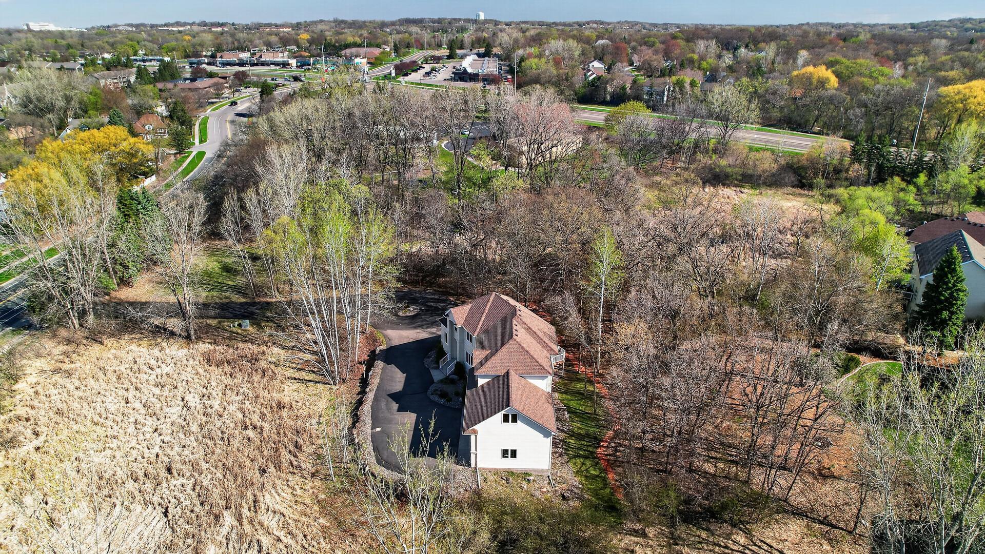 main property photo 50