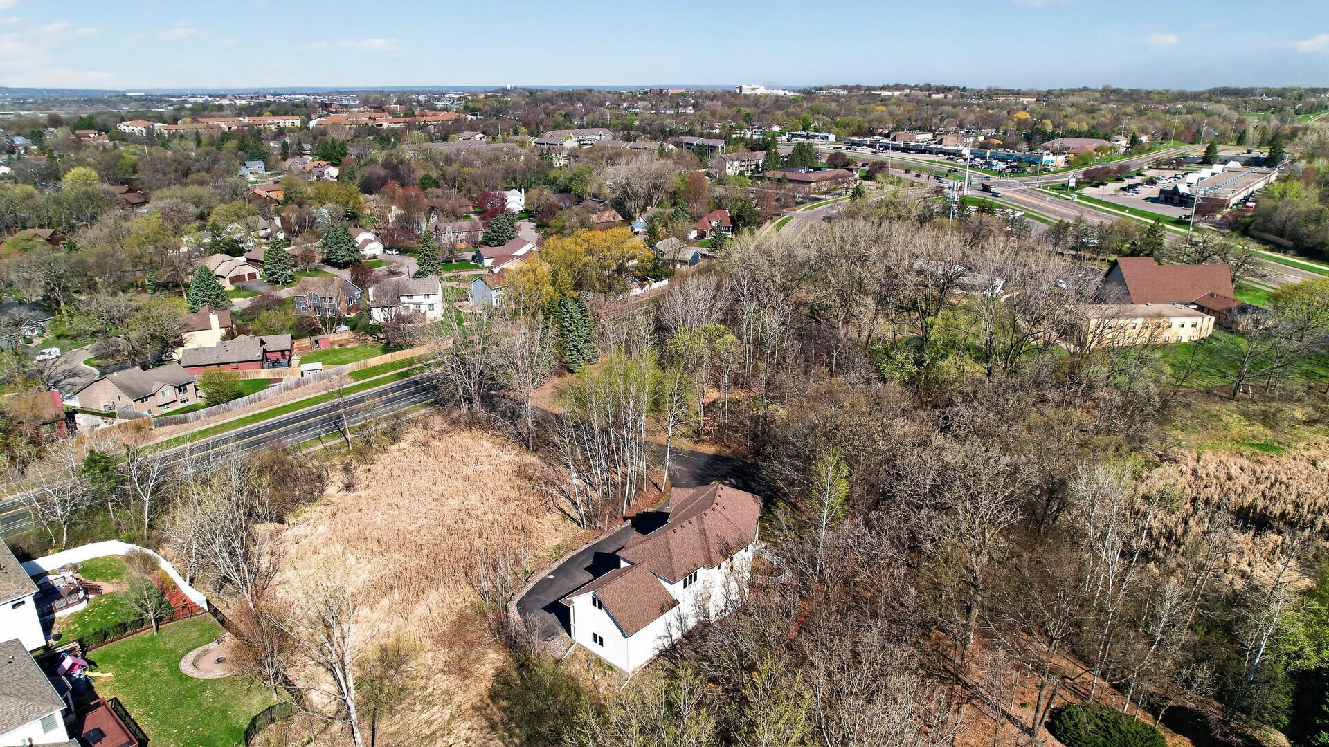main property photo 51