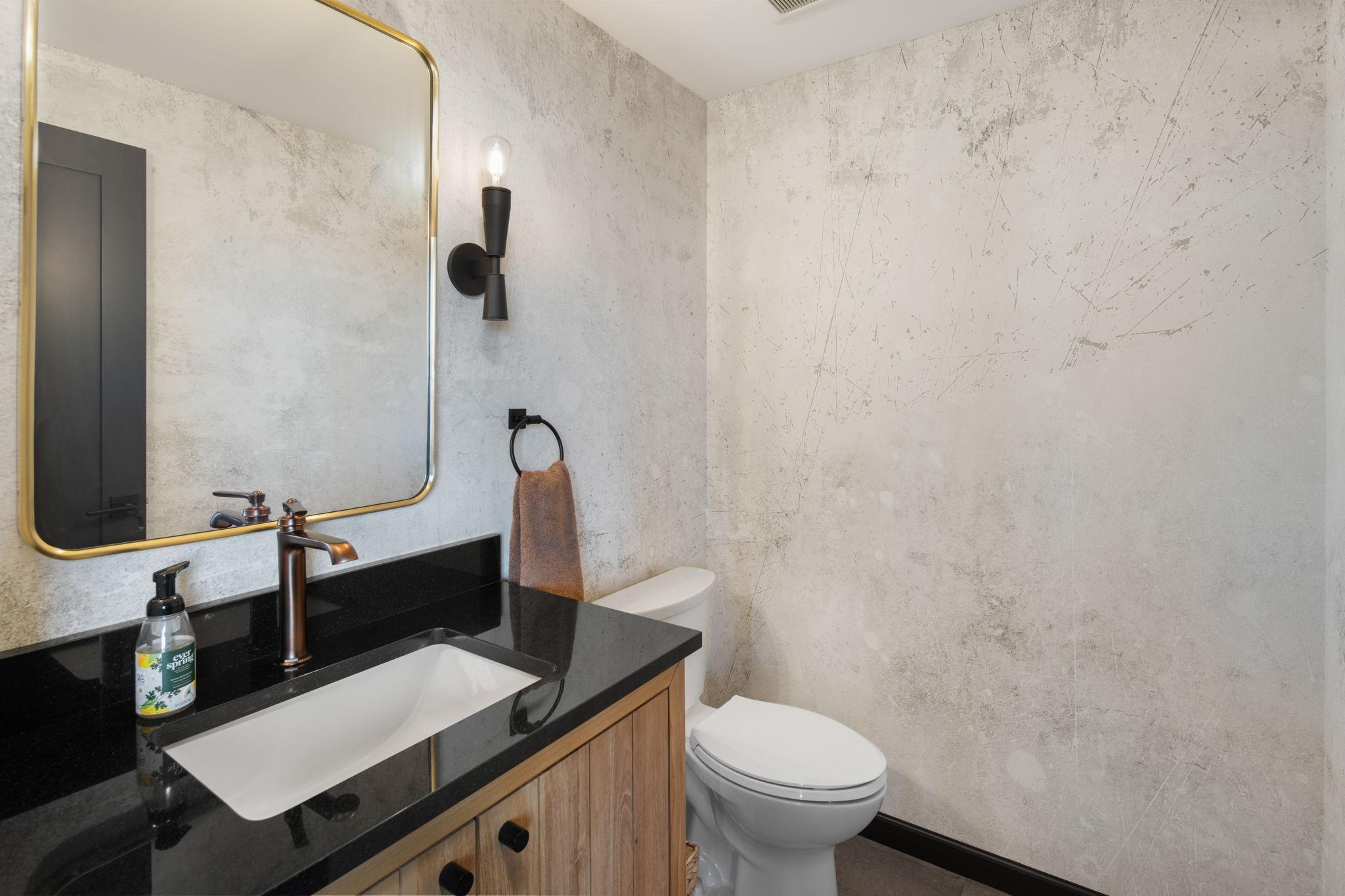 main property photo 78